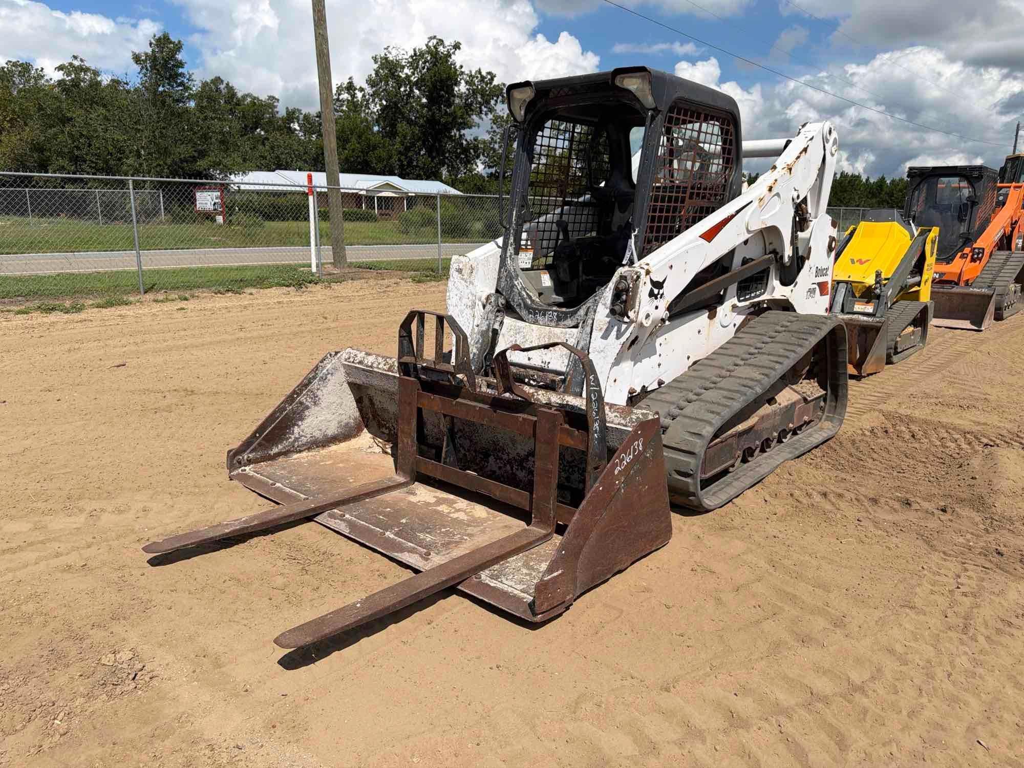 2021 Bobcat RT740