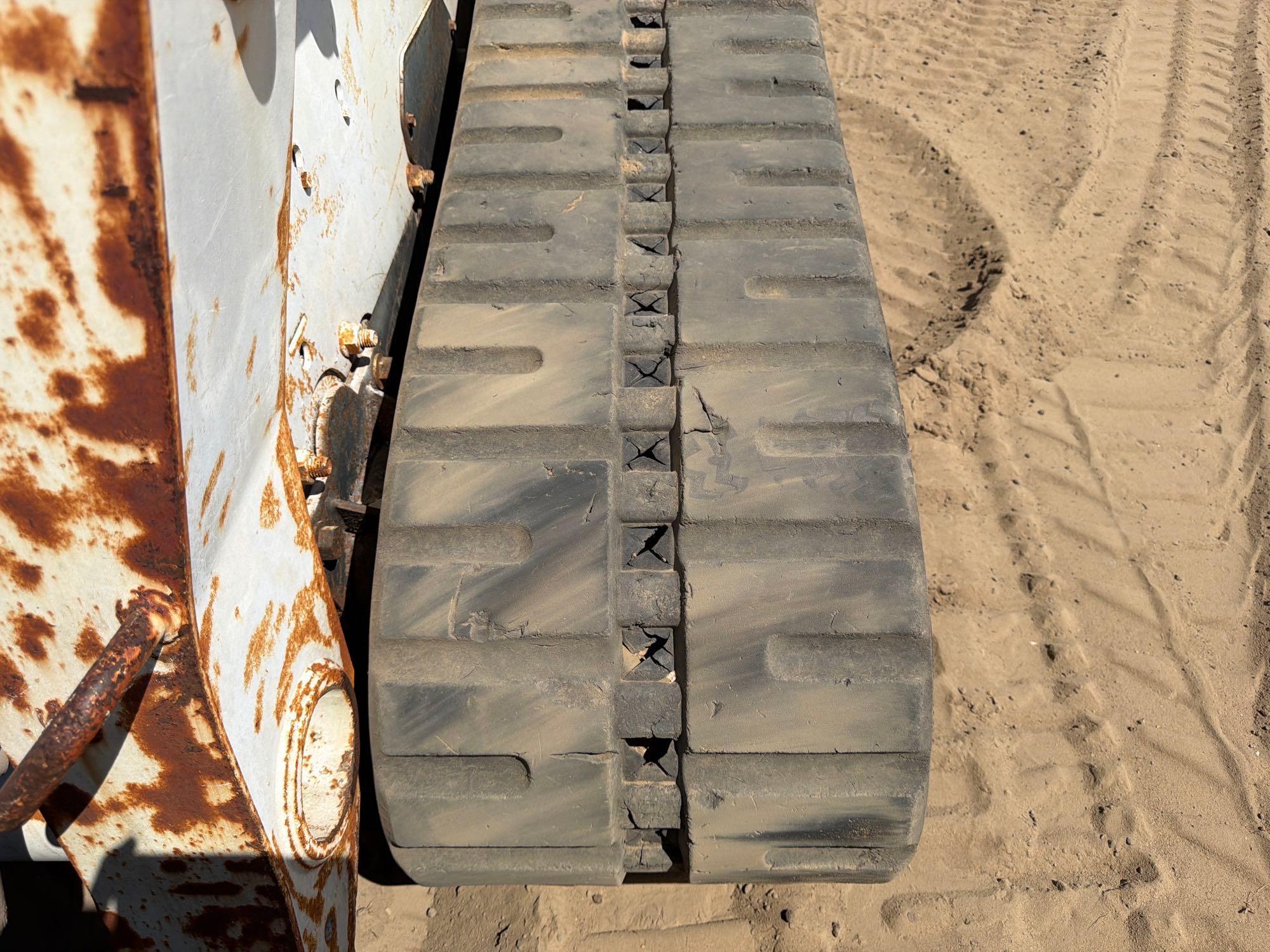 2004 Bobcat T250