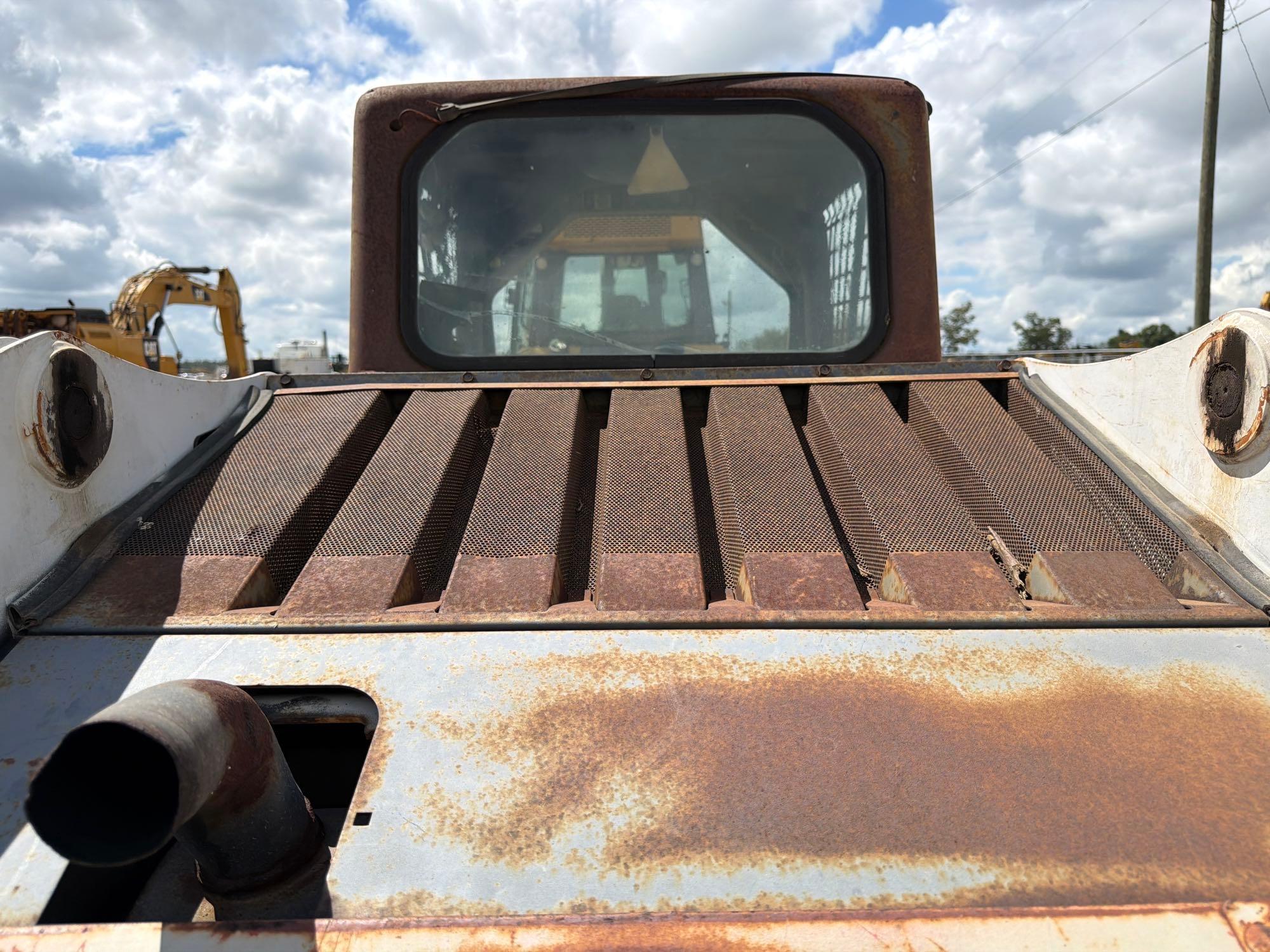2004 Bobcat T250