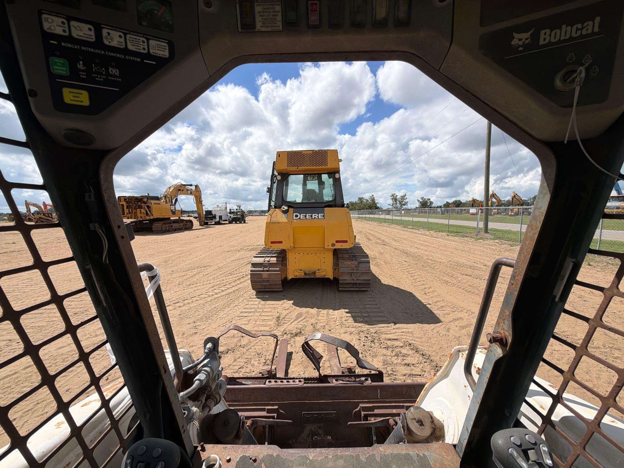2004 Bobcat T250