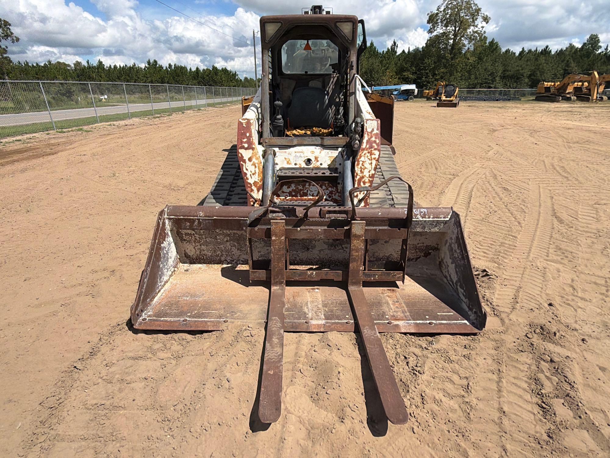 2004 Bobcat T250