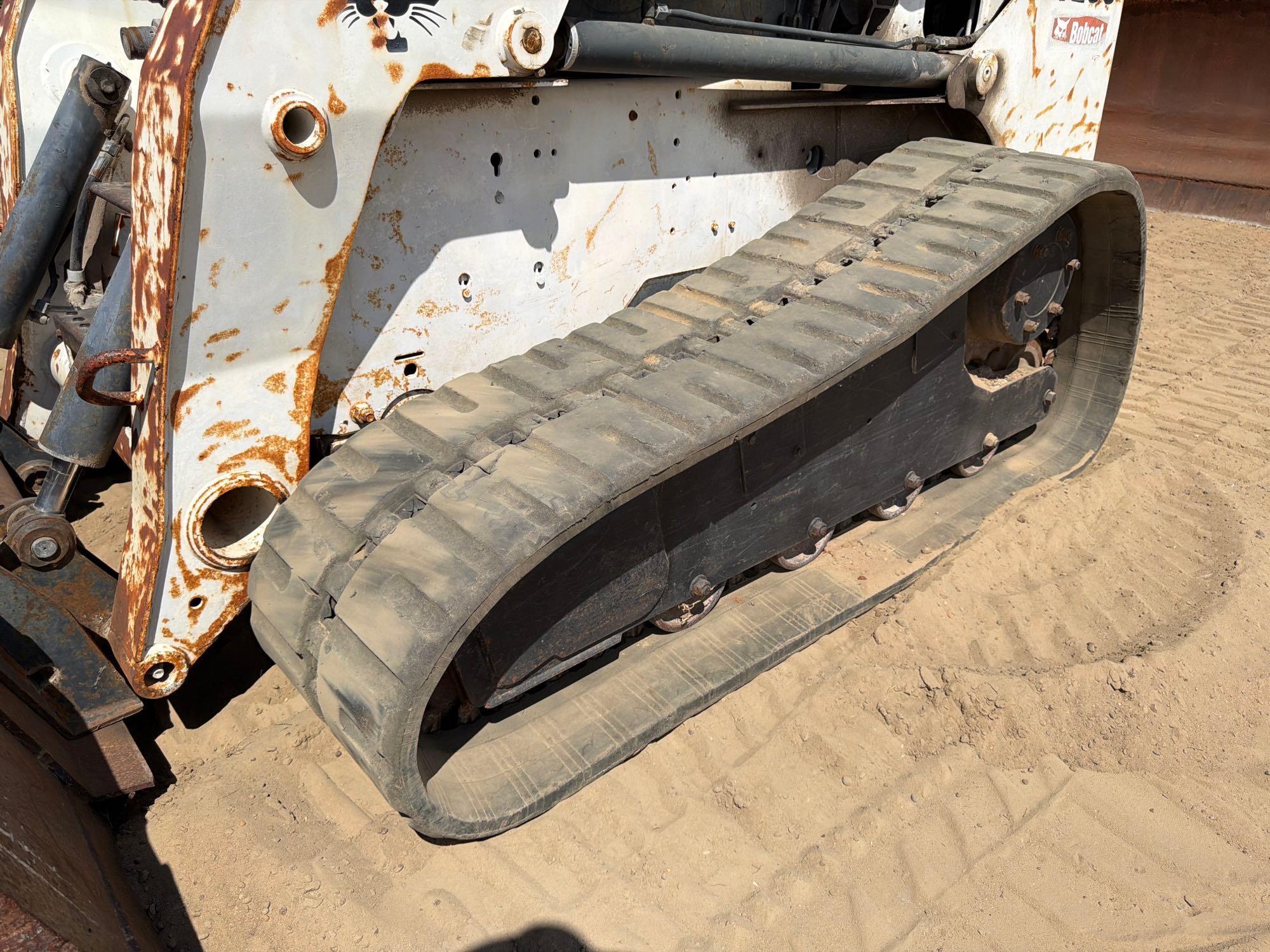 2004 Bobcat T250