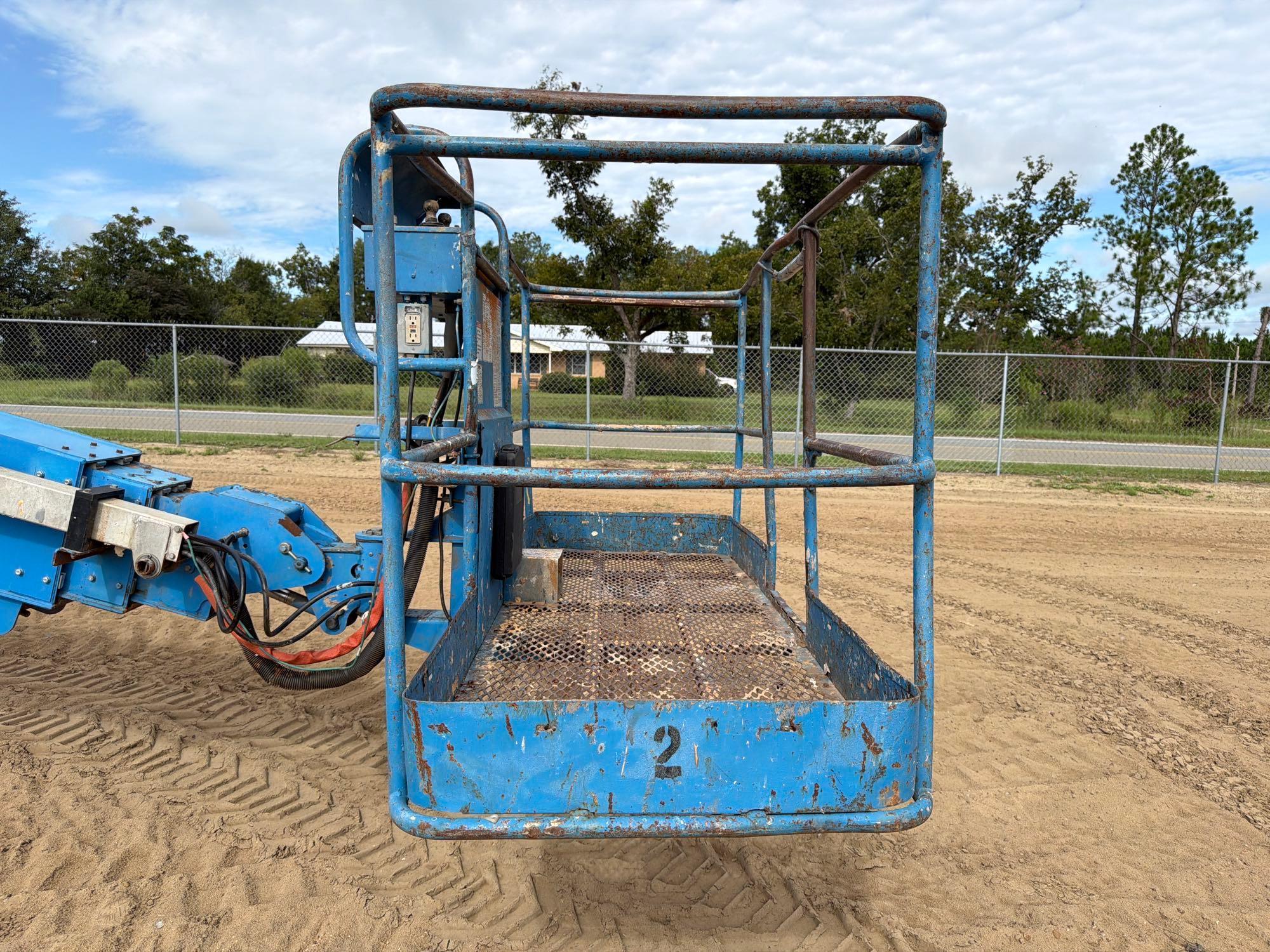 2006 Genie S60