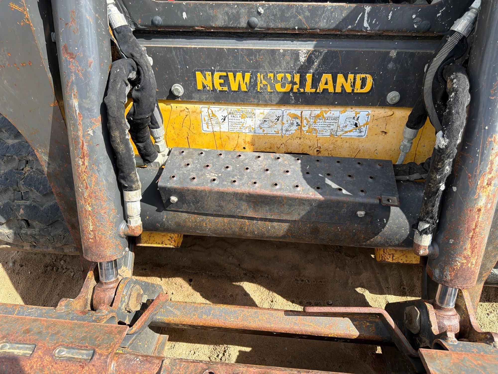 2021 New Holland 337