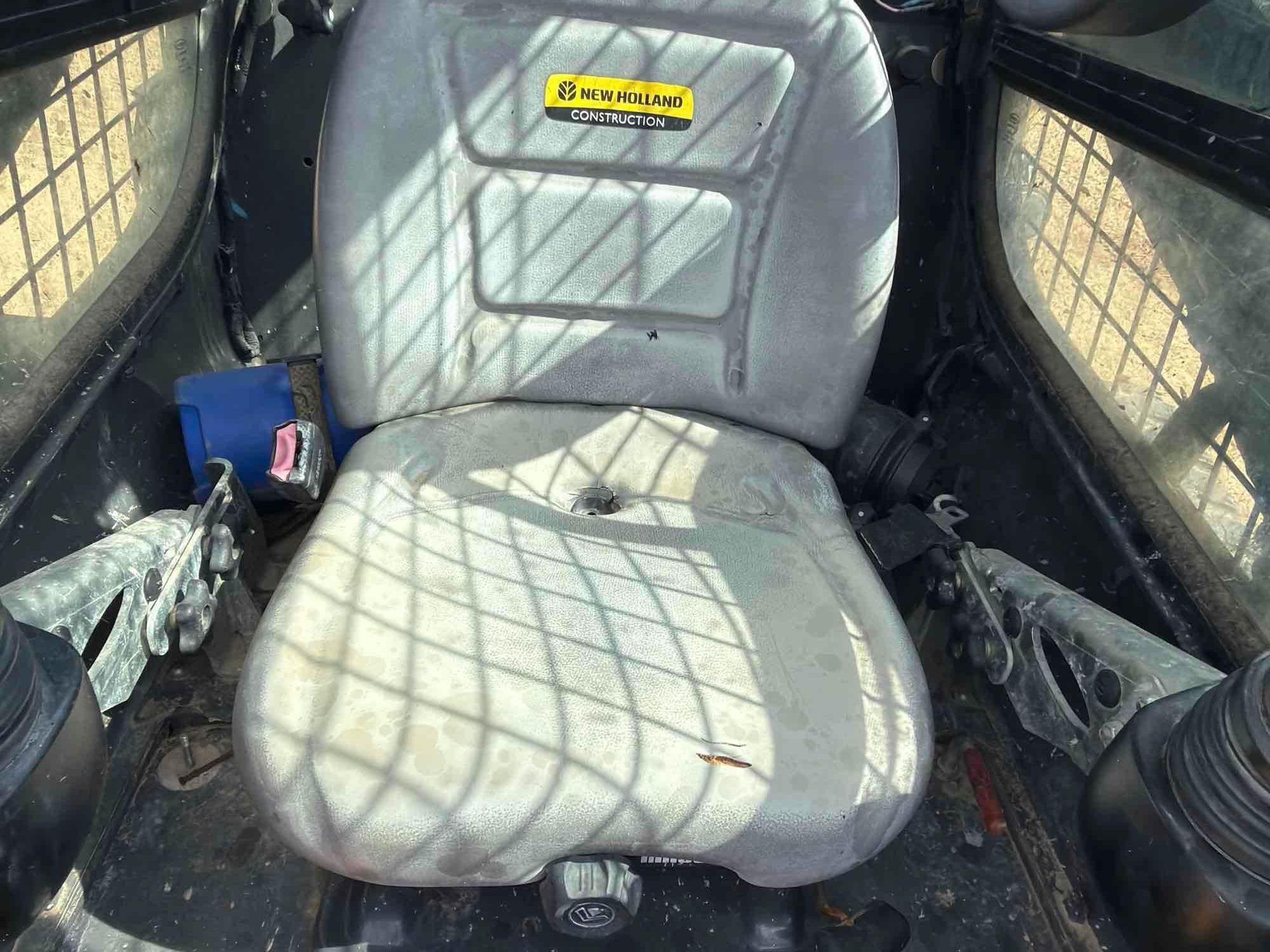 2021 New Holland 337