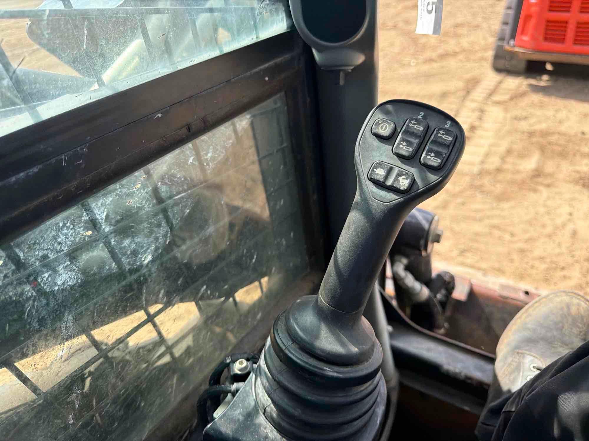 2021 New Holland 337