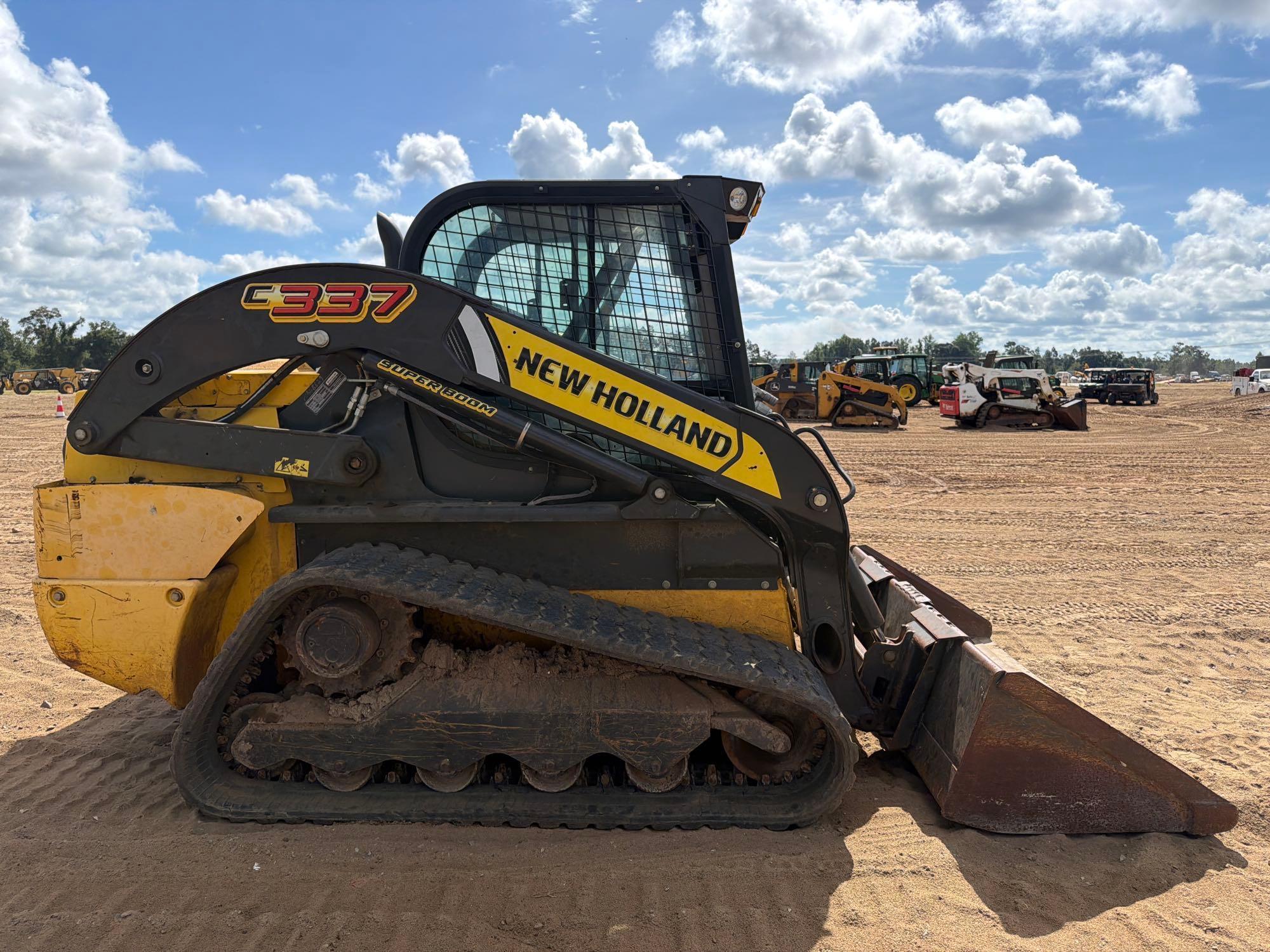 2021 New Holland 337
