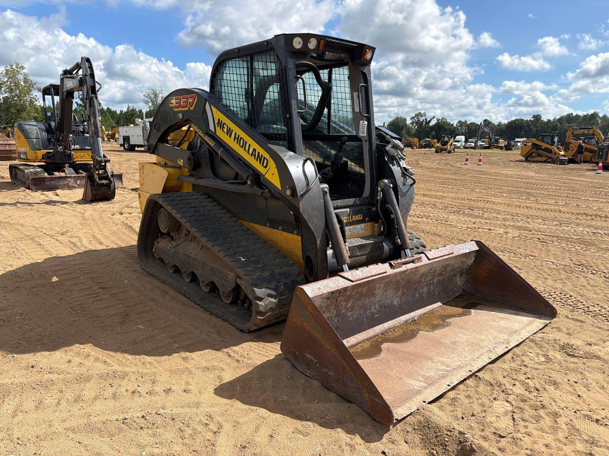 2021 New Holland 337