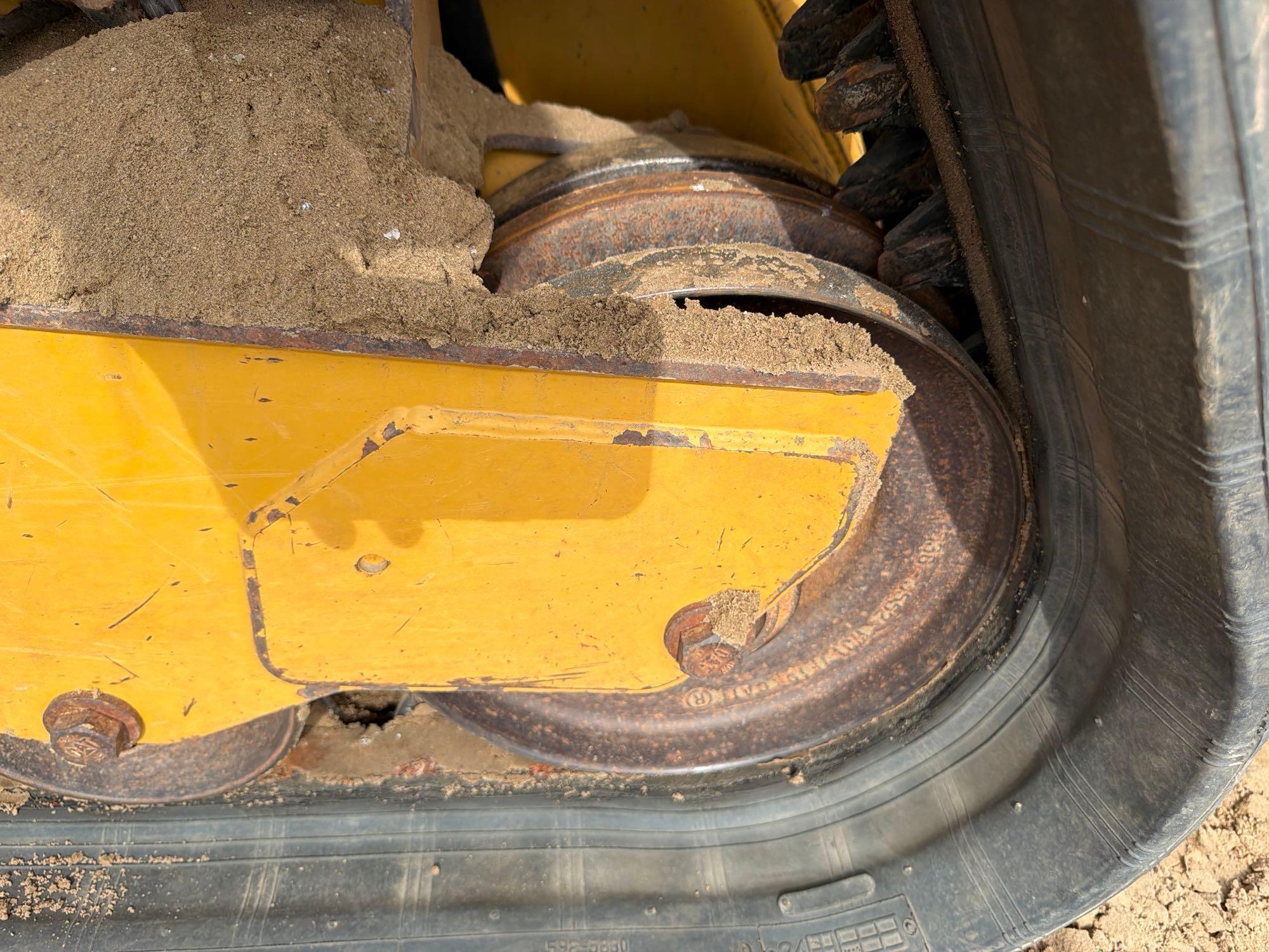 2018 Caterpillar 229D
