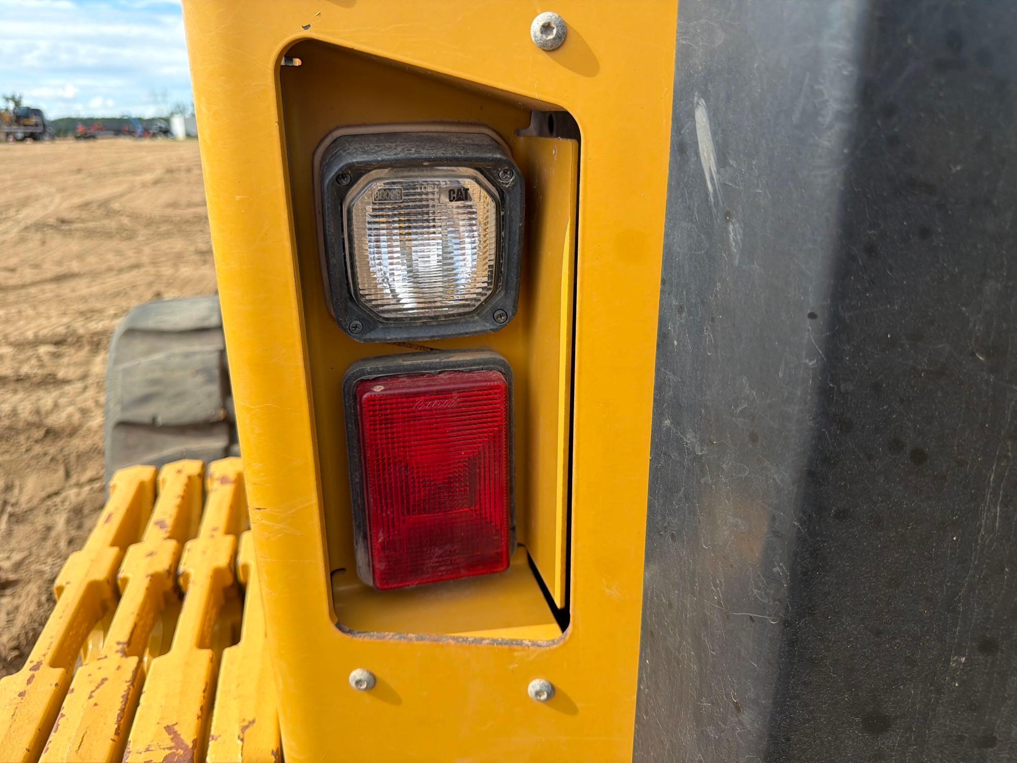 2018 Caterpillar 229D