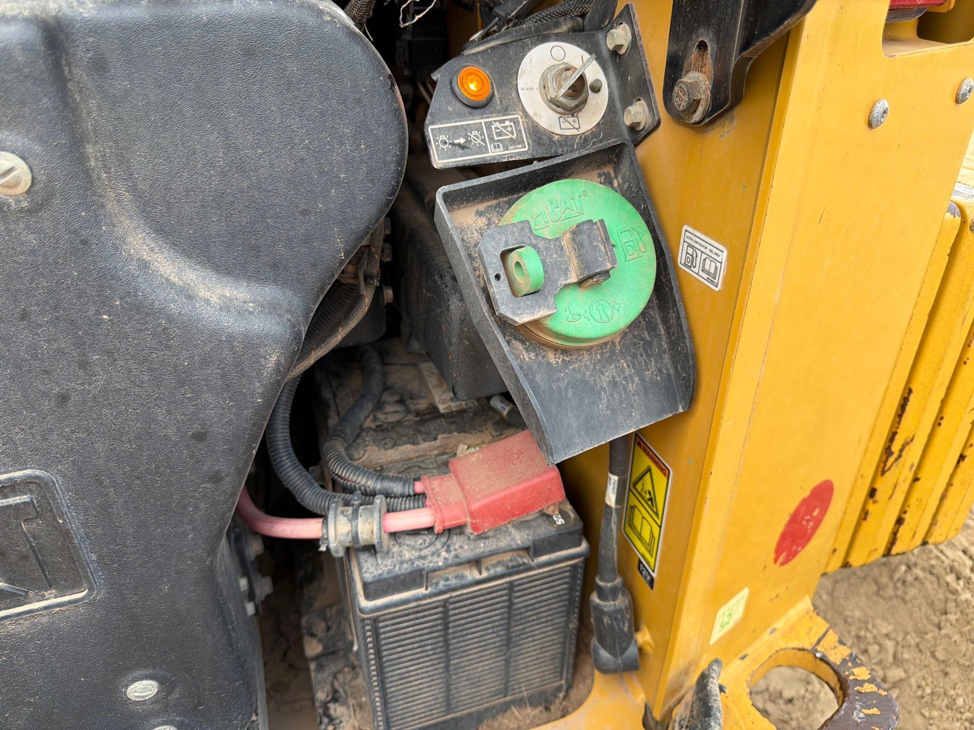 2018 Caterpillar 229D