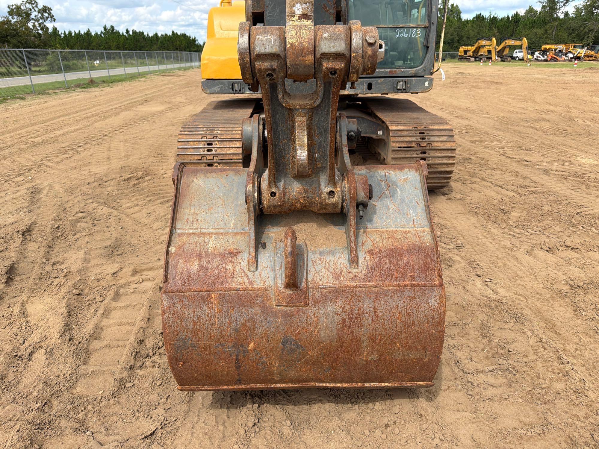 2013 Volvo EC140DL