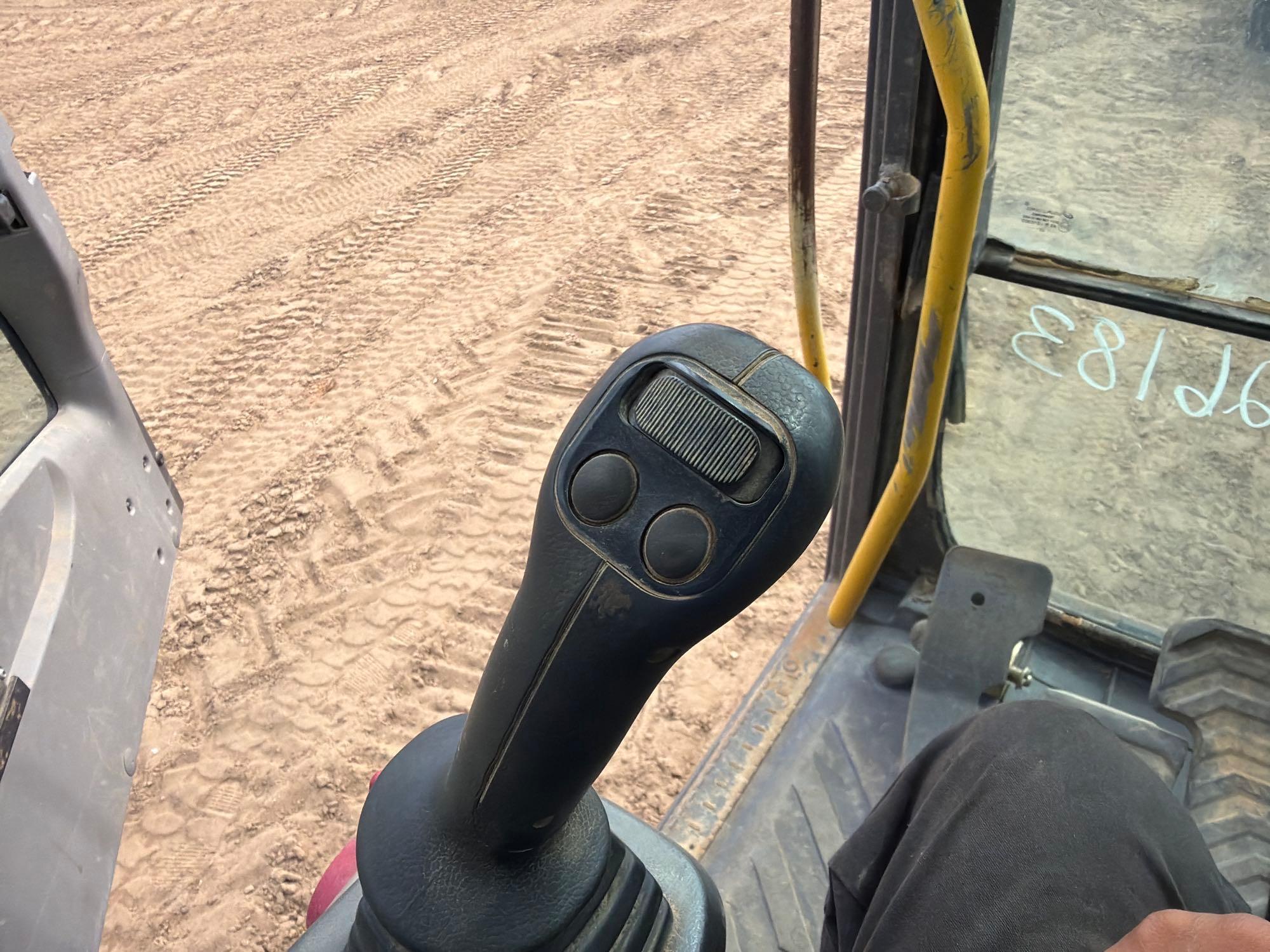 2013 Volvo EC140DL