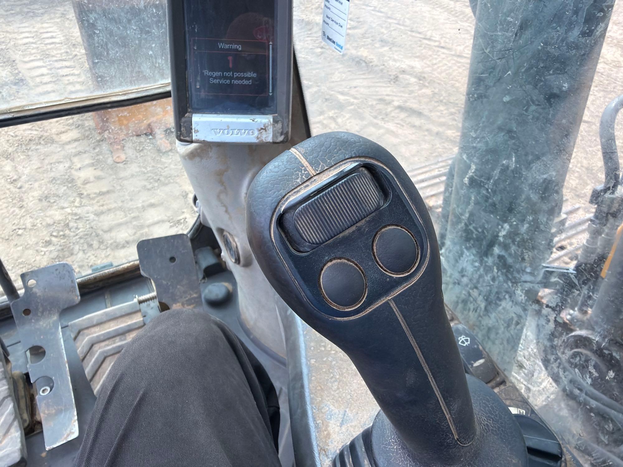 2013 Volvo EC140DL