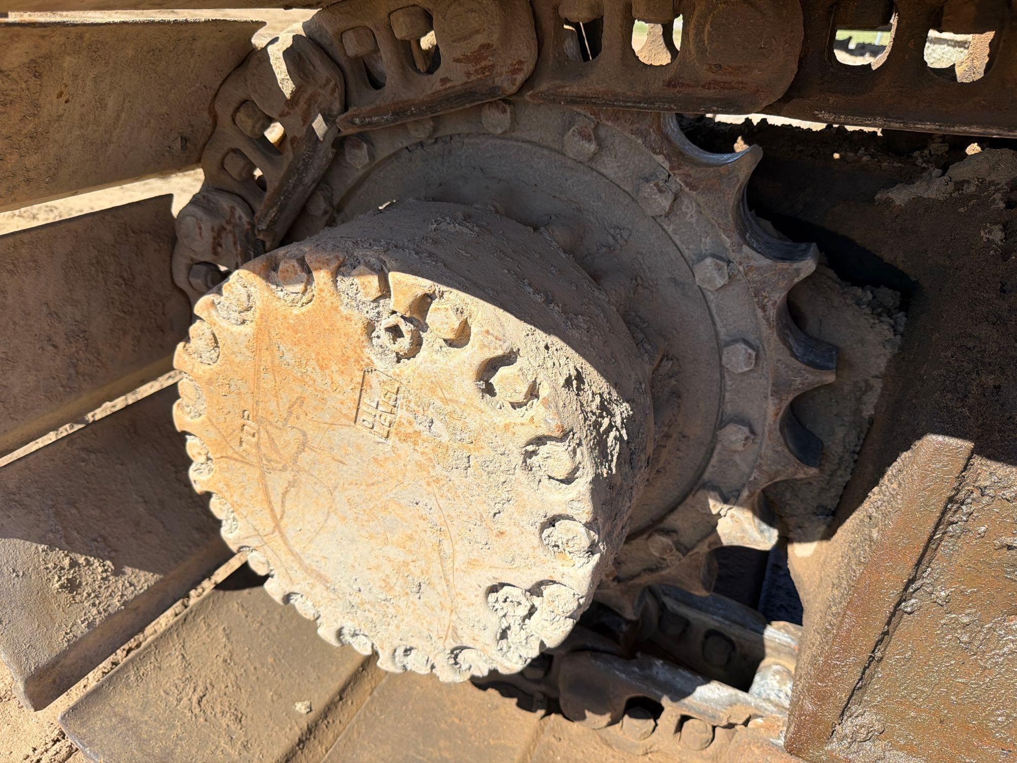 Komatsu PC220LC-6
