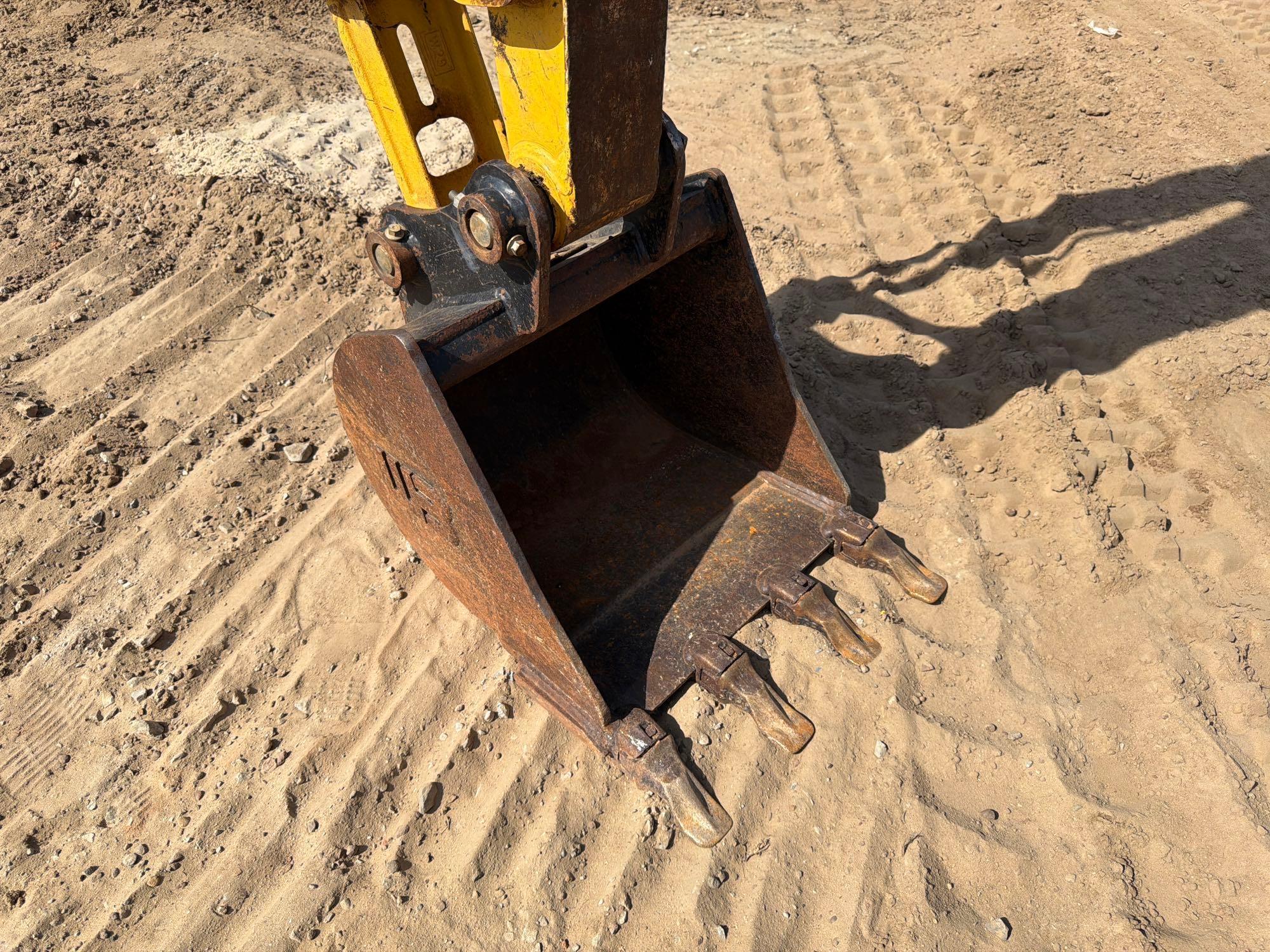 Kobelco SK25SR