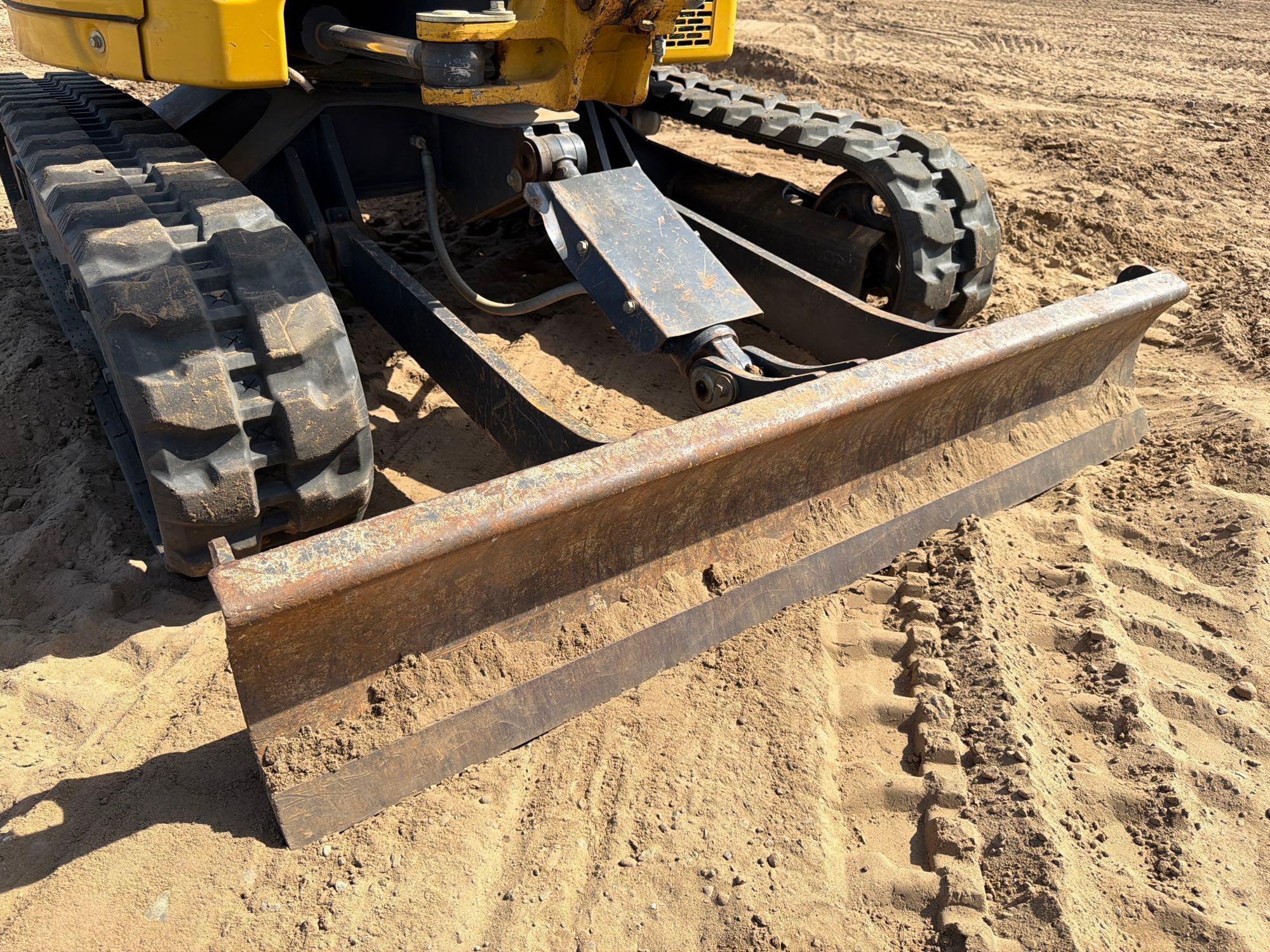 Kobelco SK25SR