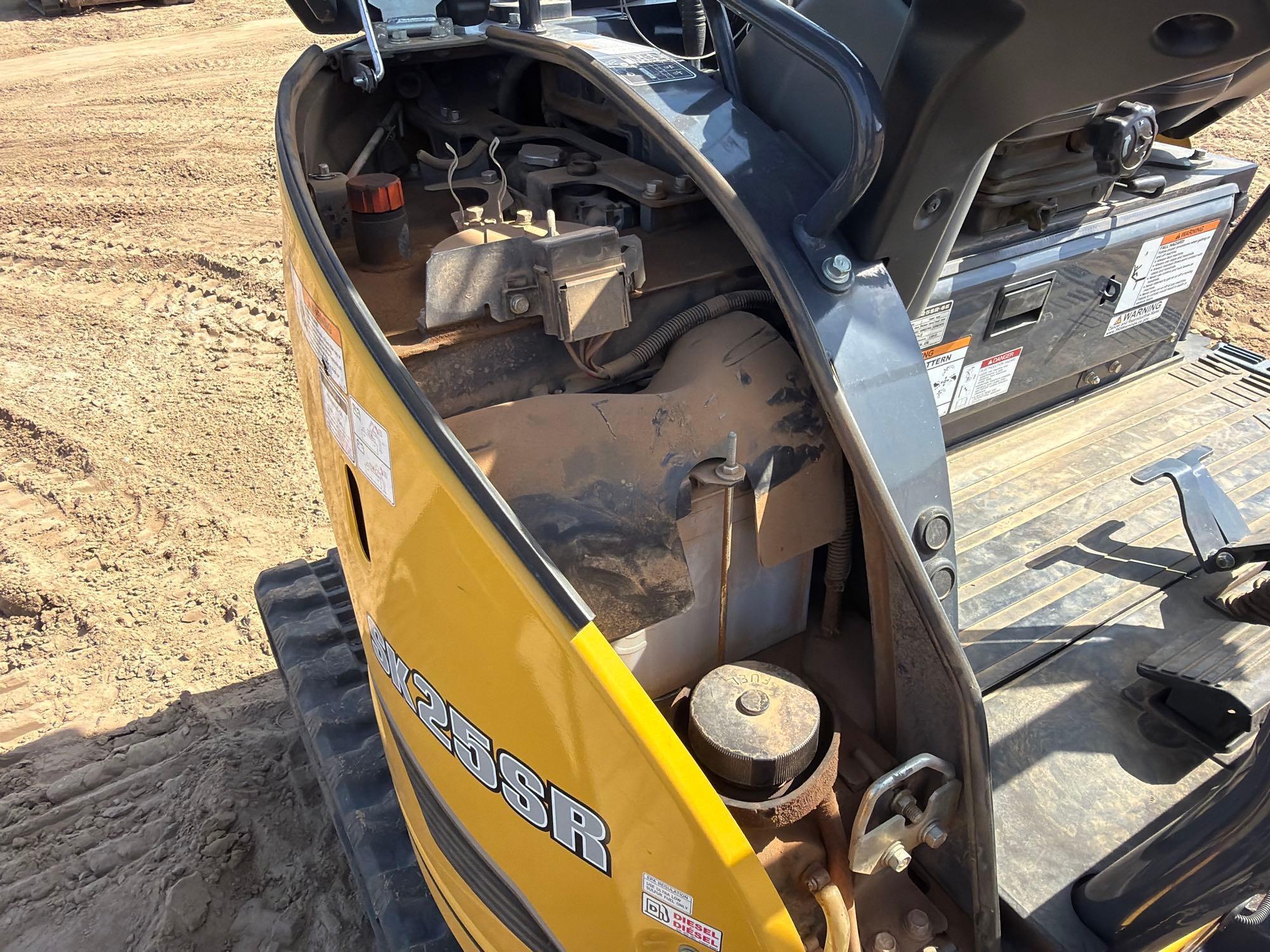 Kobelco SK25SR