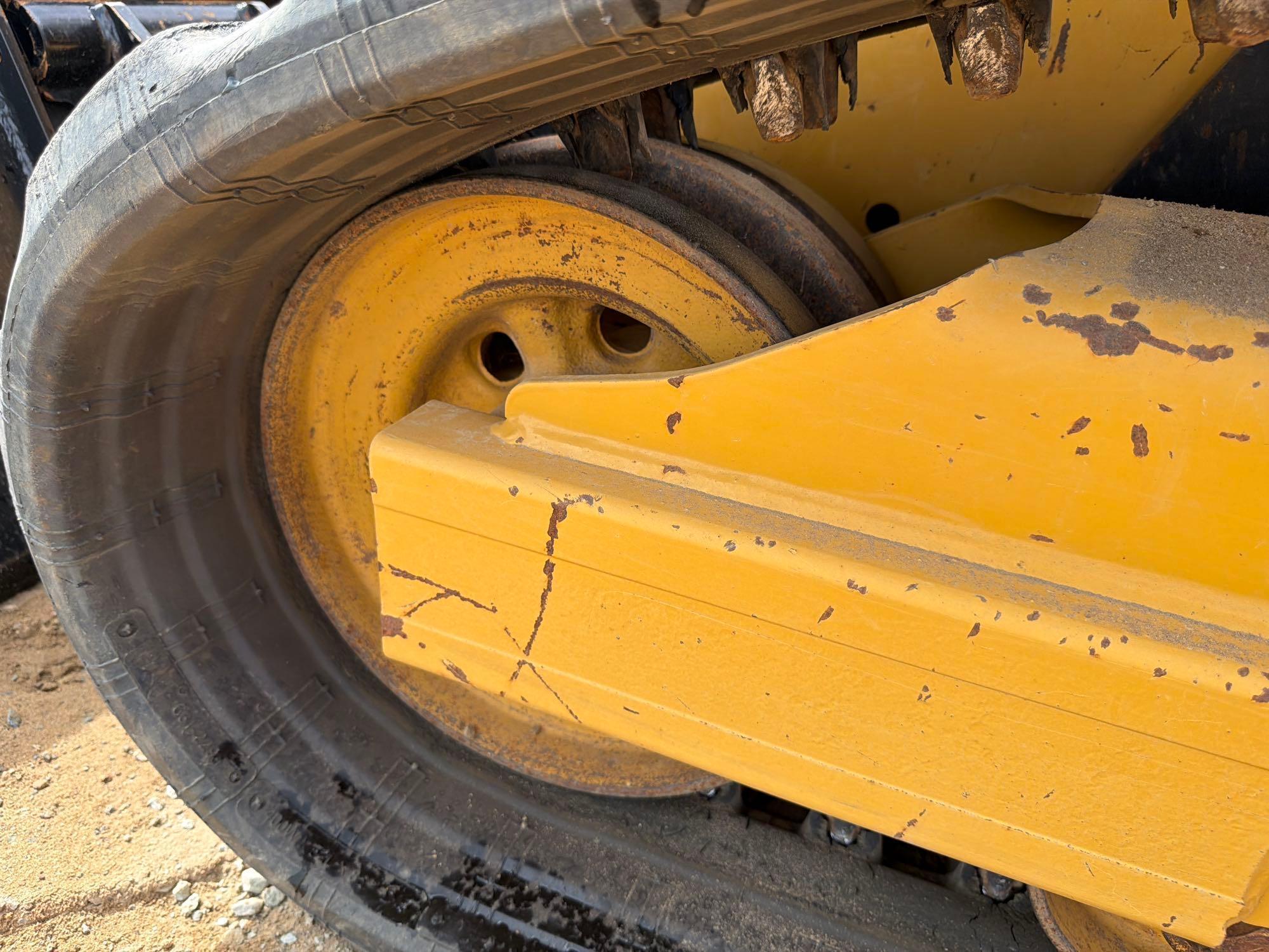 2025 Caterpillar 255