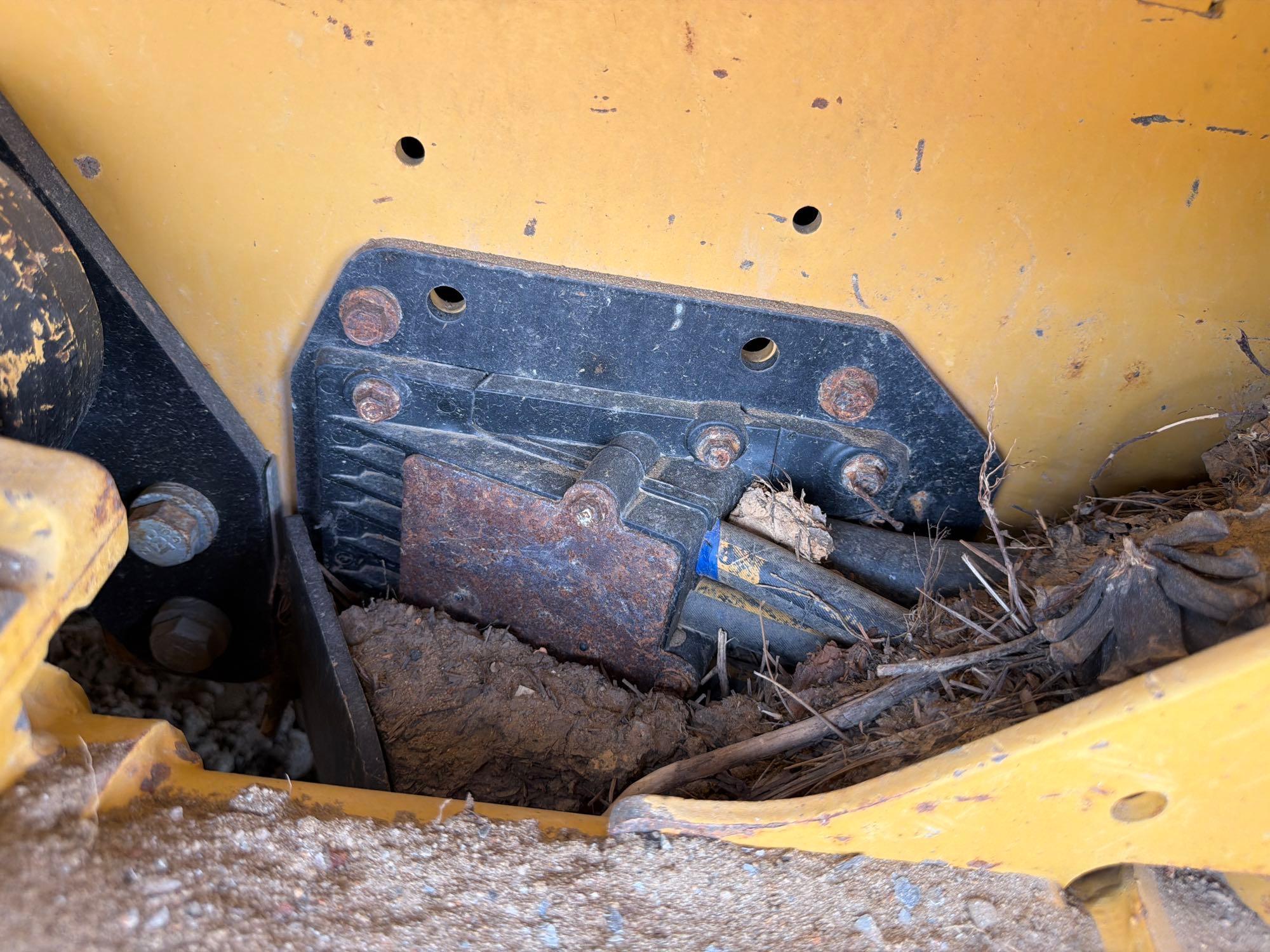 2025 Caterpillar 255