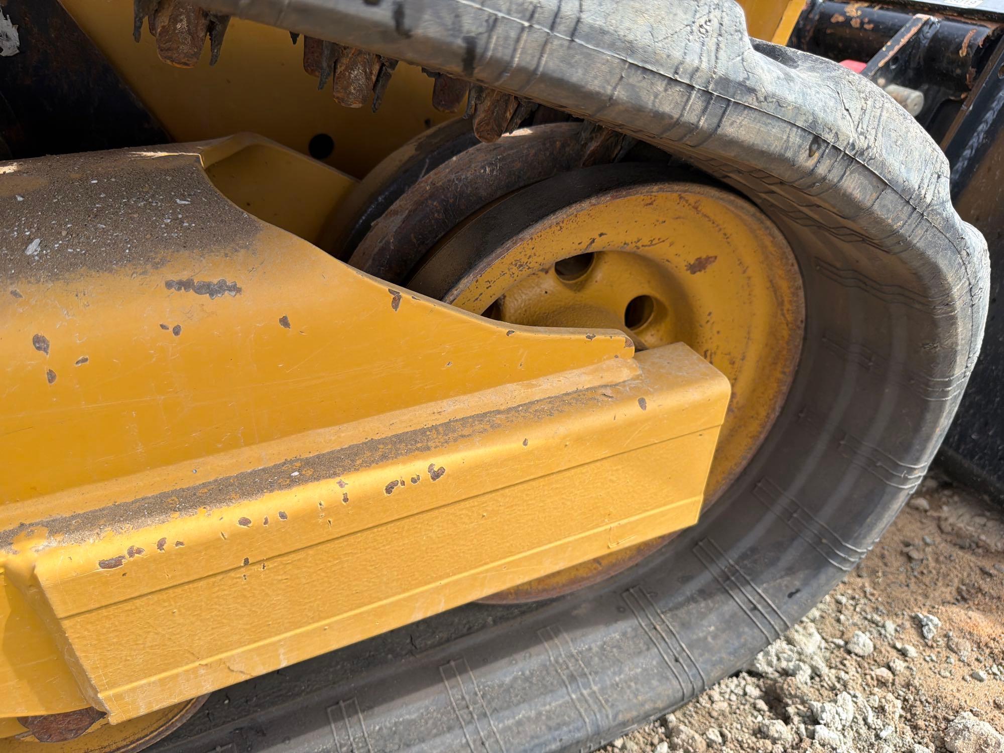 2025 Caterpillar 255