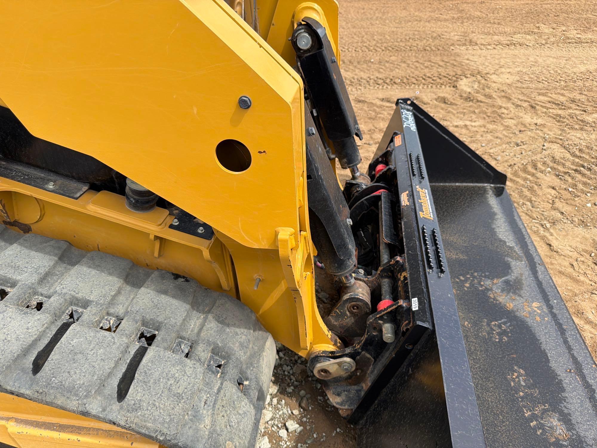 2025 Caterpillar 255