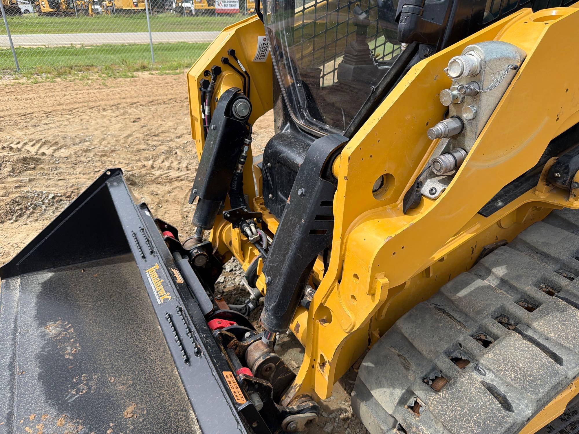 2025 Caterpillar 255