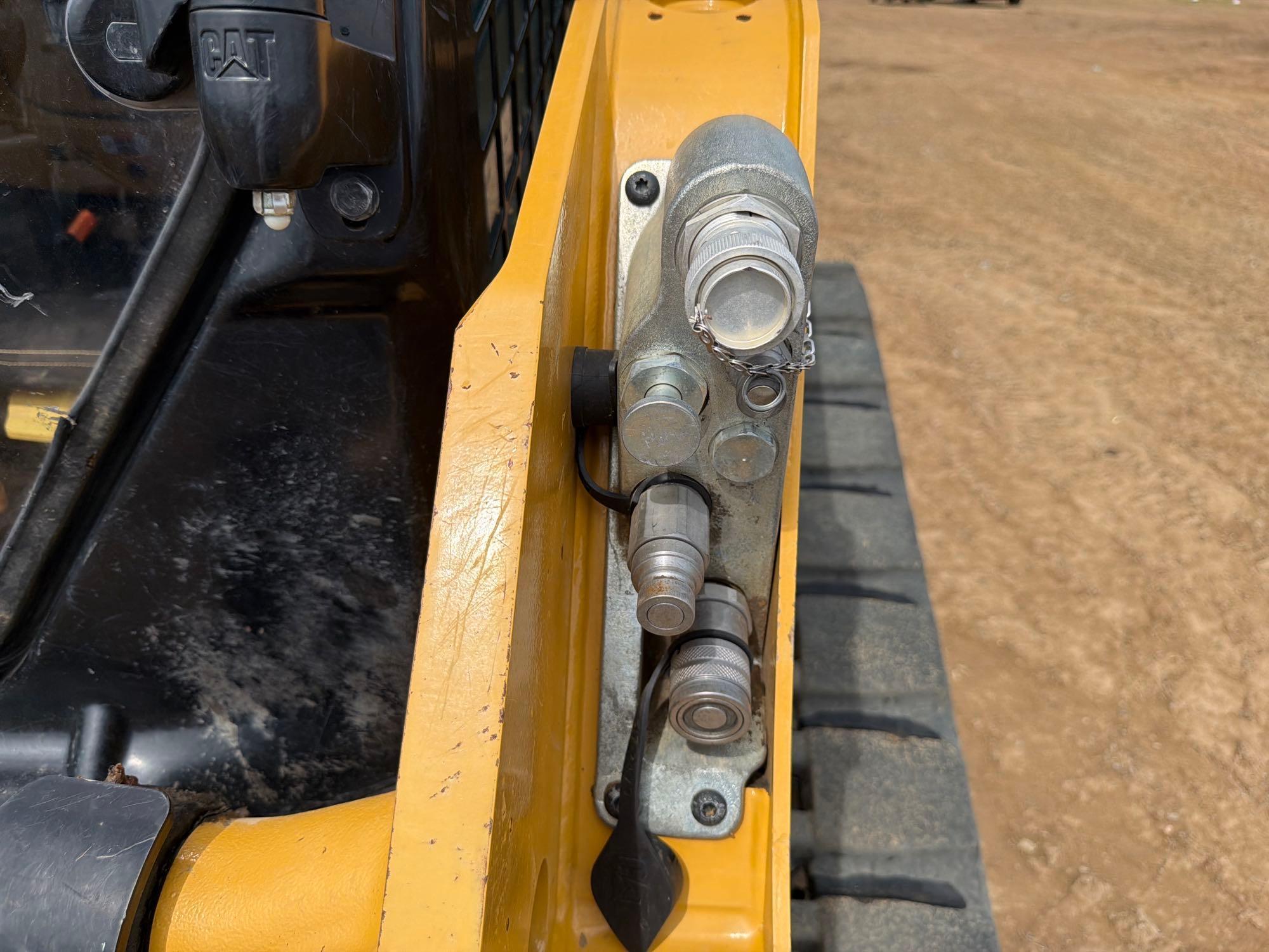 2025 Caterpillar 255