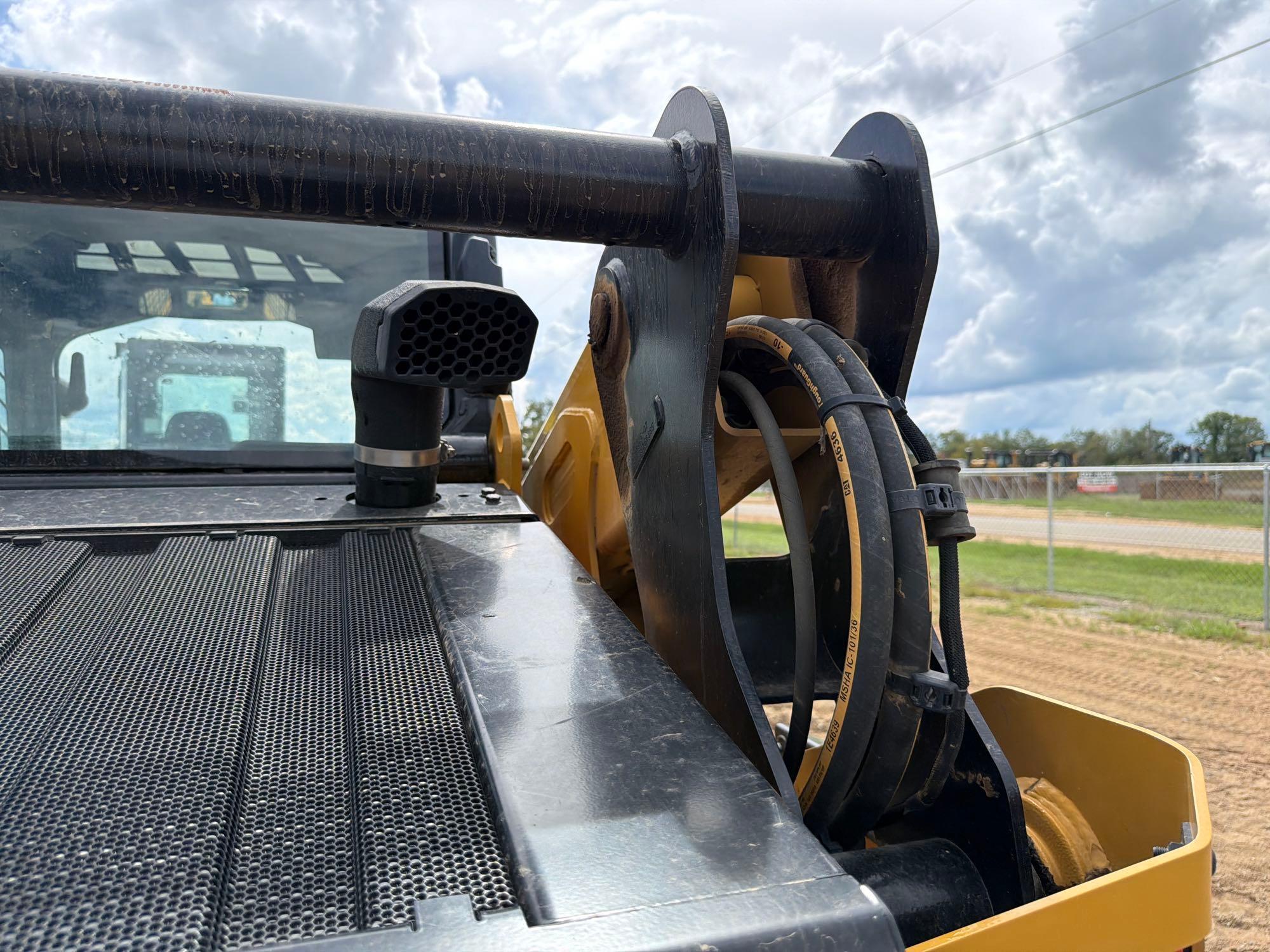 2025 Caterpillar 255
