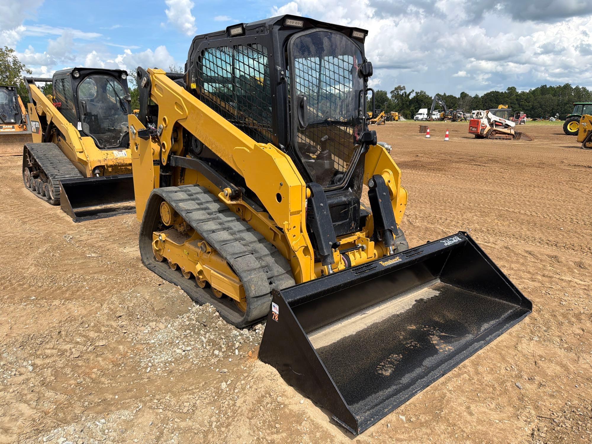 2025 Caterpillar 255