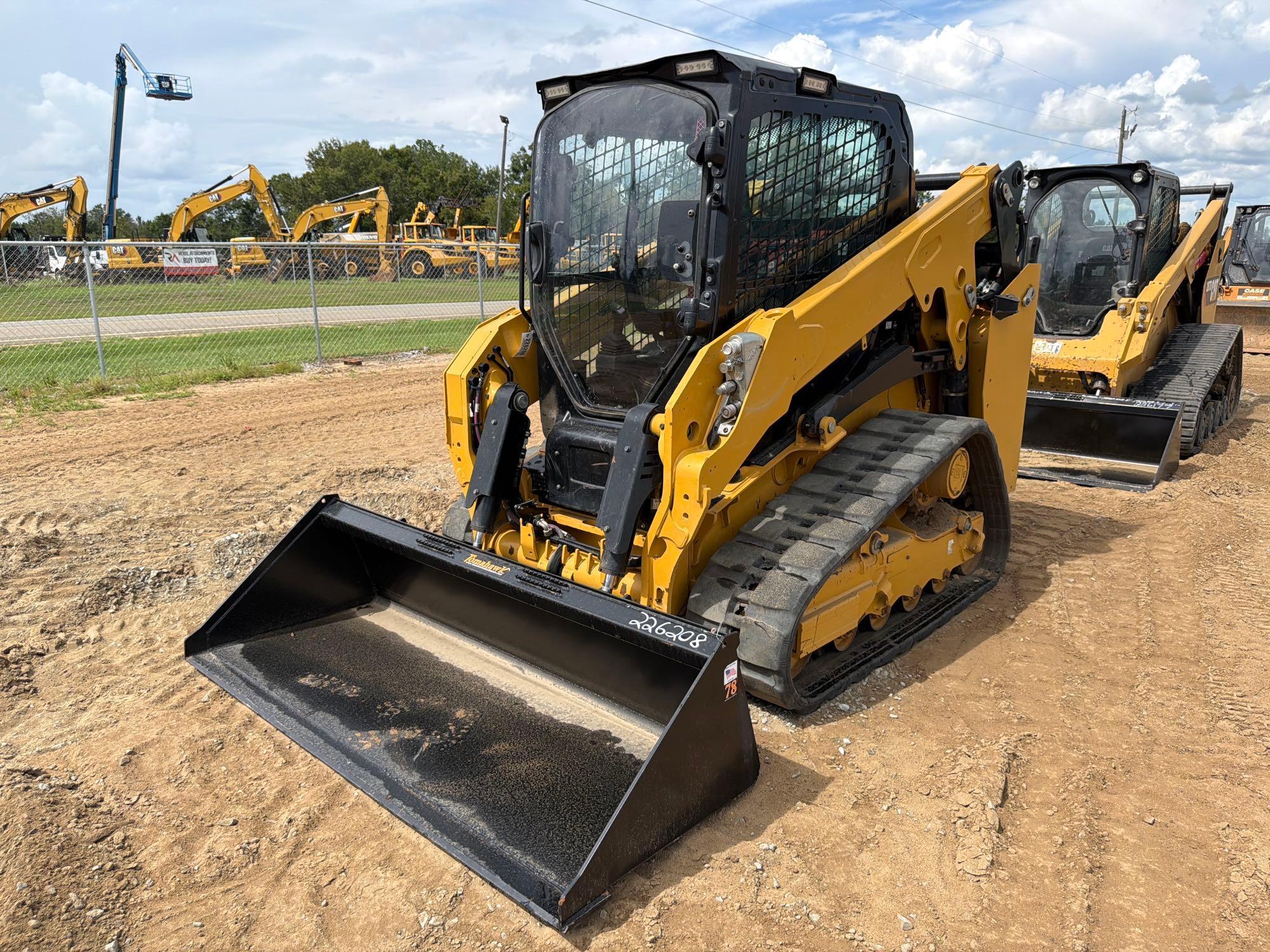 2025 Caterpillar 255