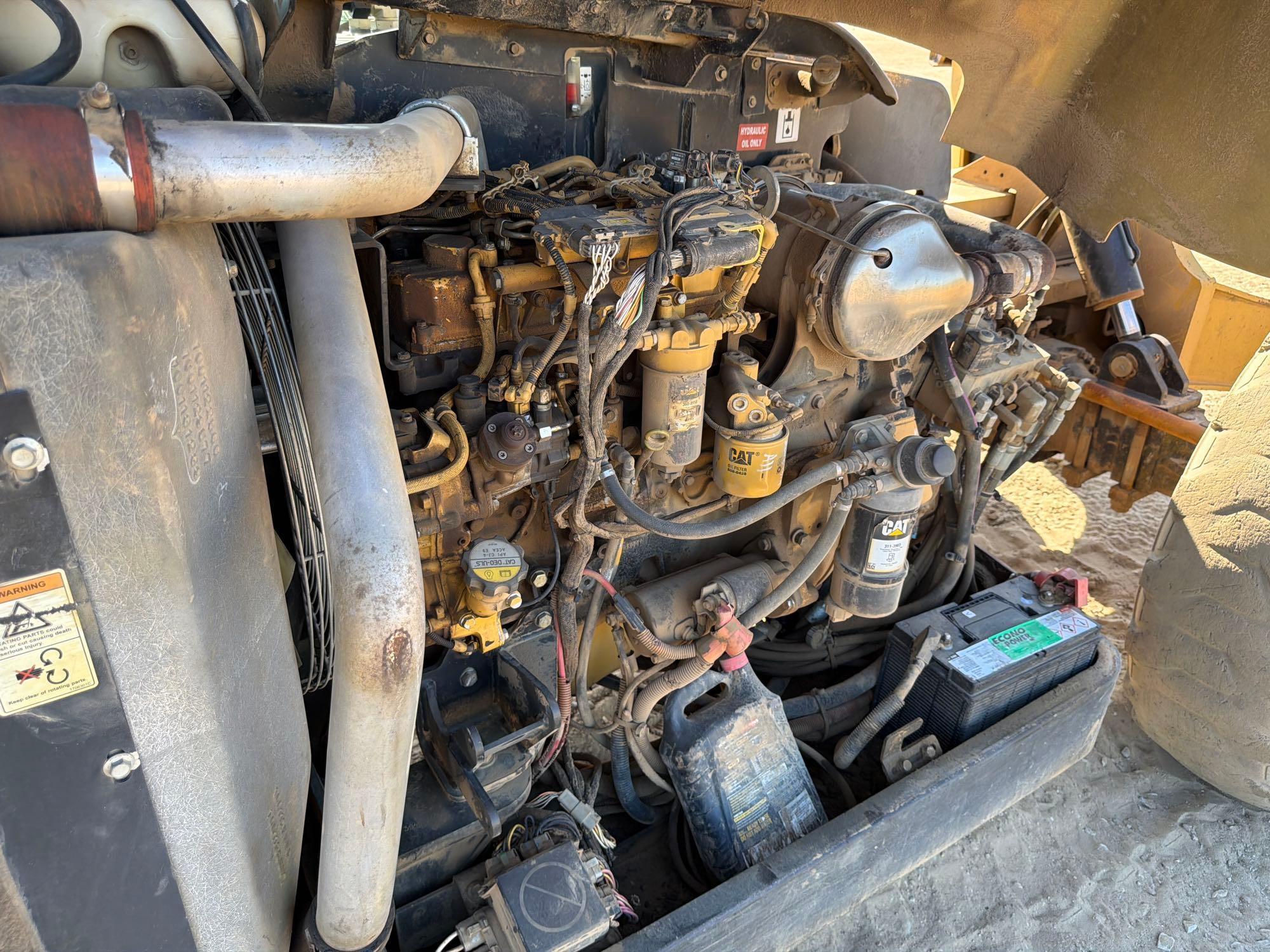 Caterpillar TL943C