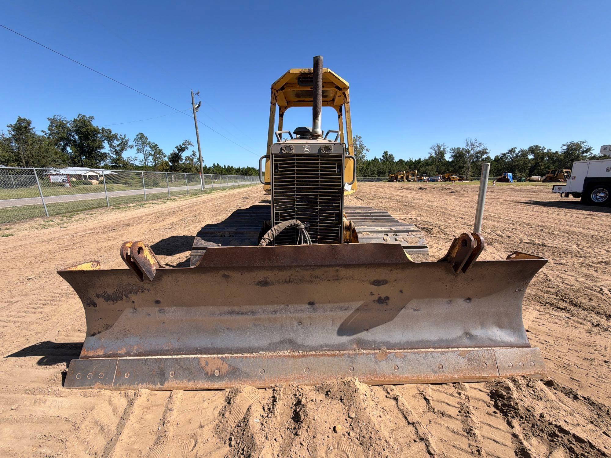 John Deere 650H