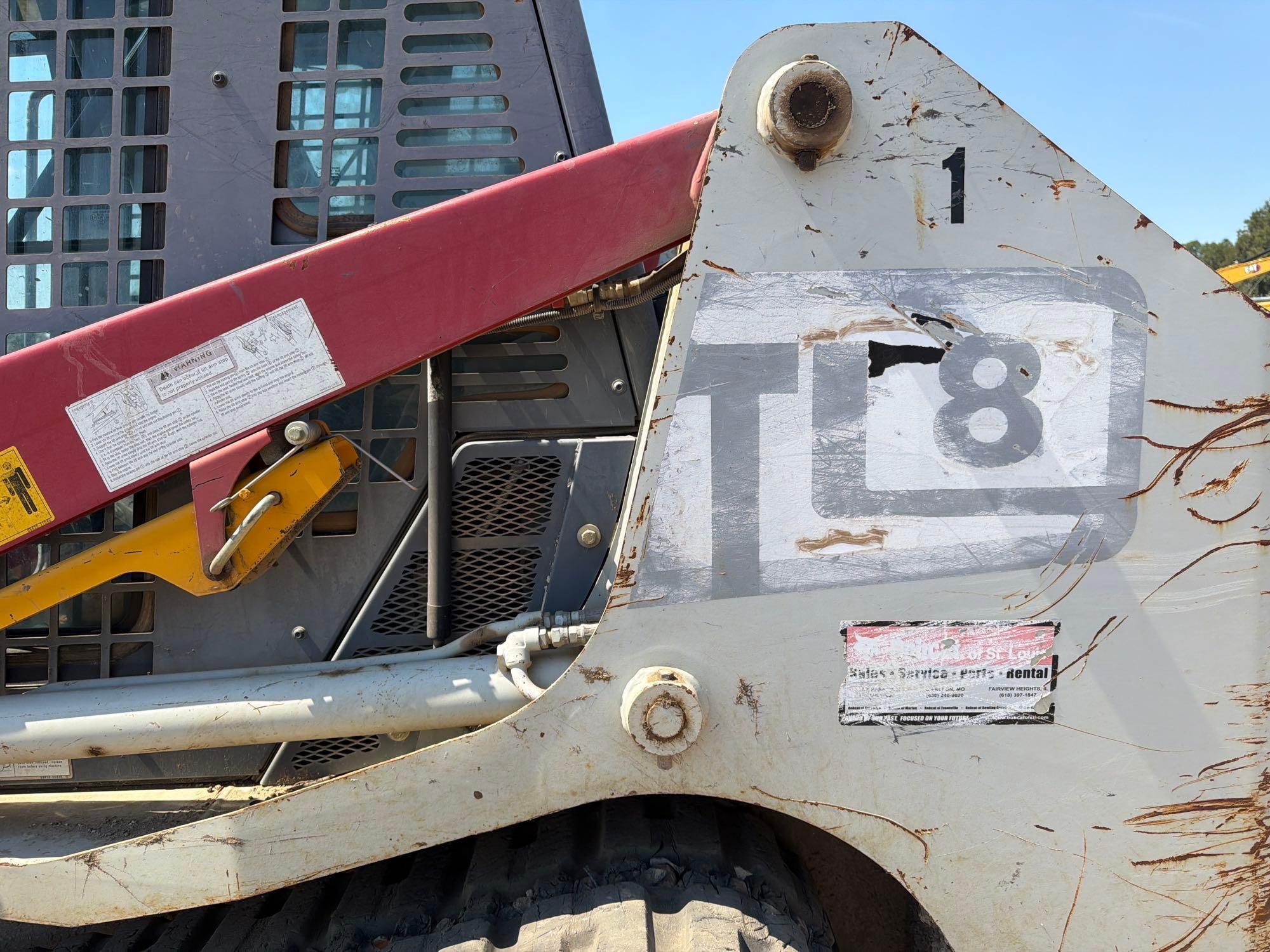 2016 Takeuchi TL8