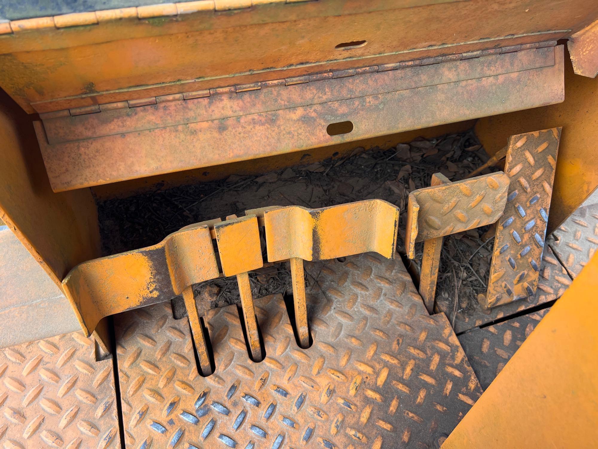 1976 Case 1150B