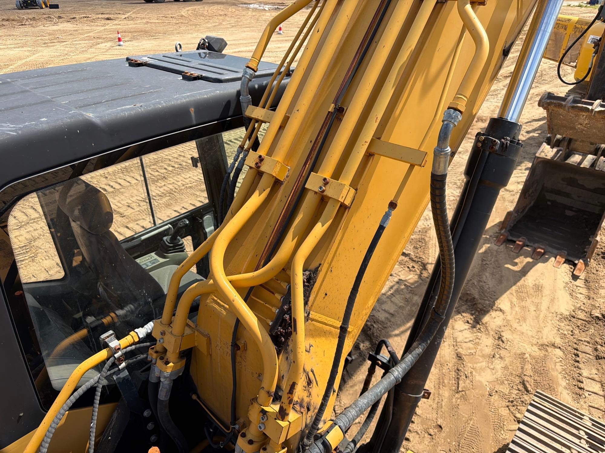 Sany SY215C LC
