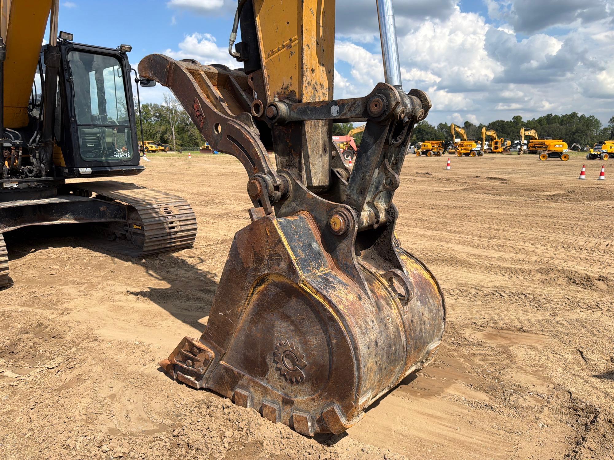 Sany SY215C LC