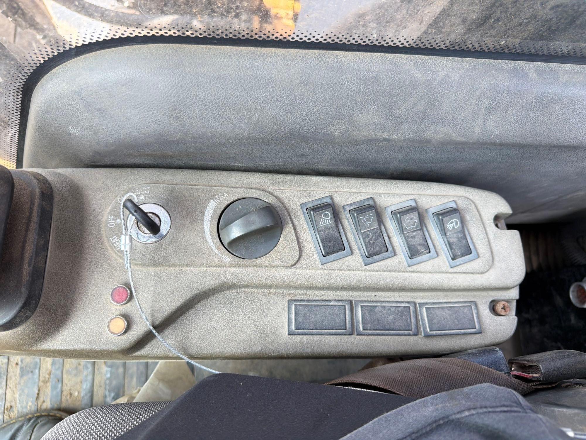 Sany SY215C LC
