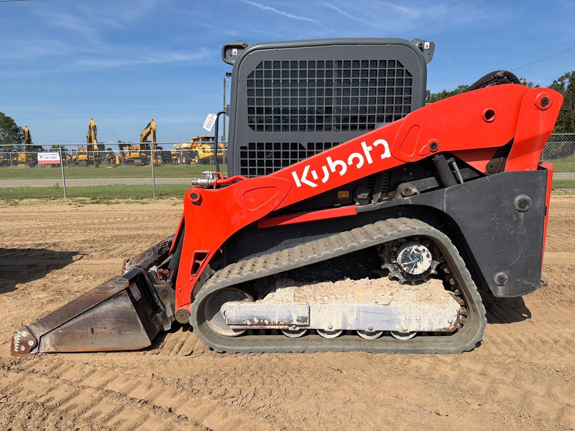 Kubota 752