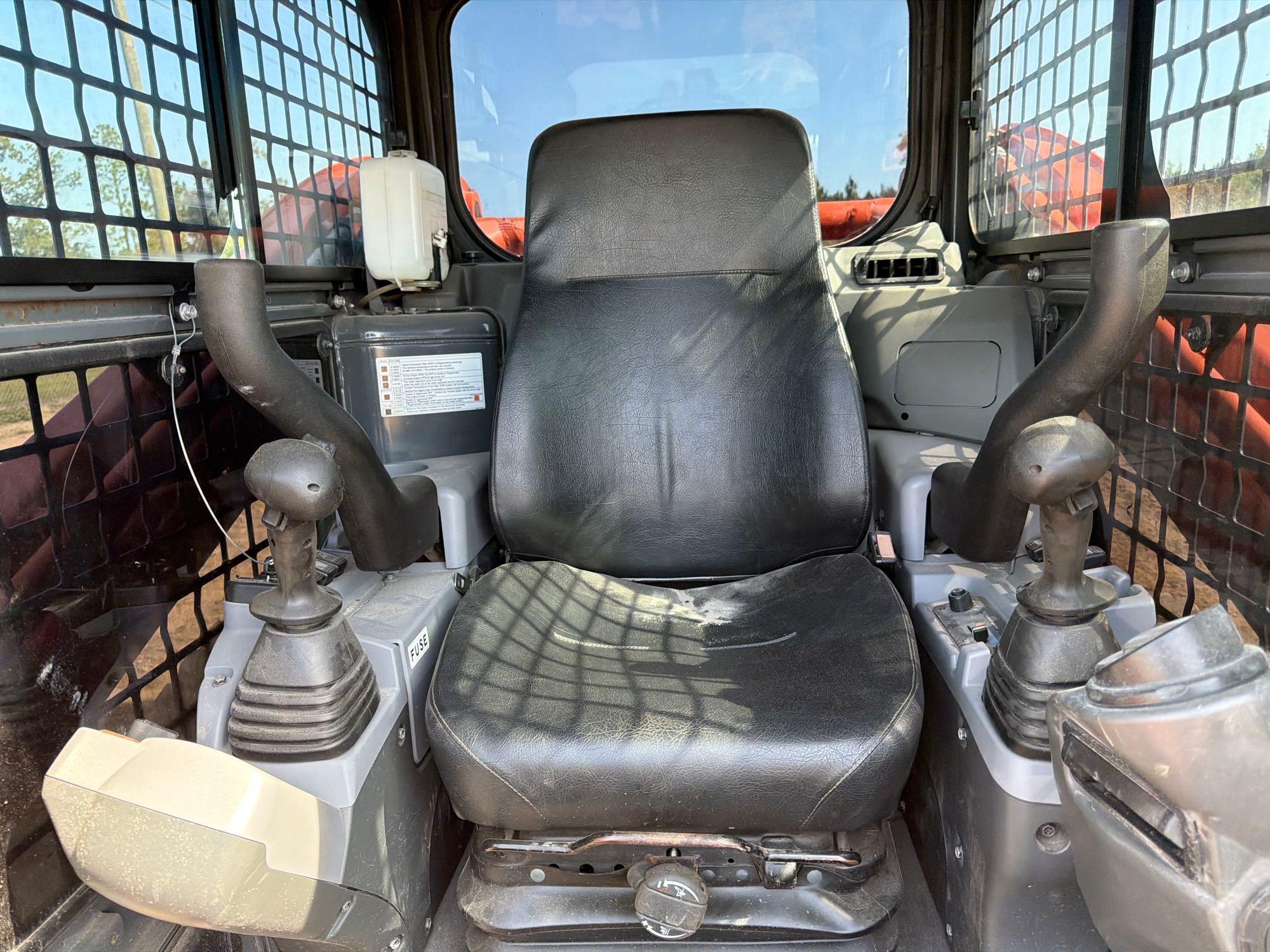 Kubota 752