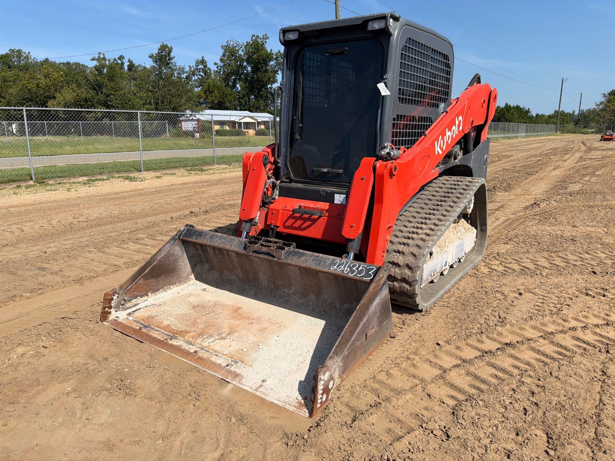 Kubota 752