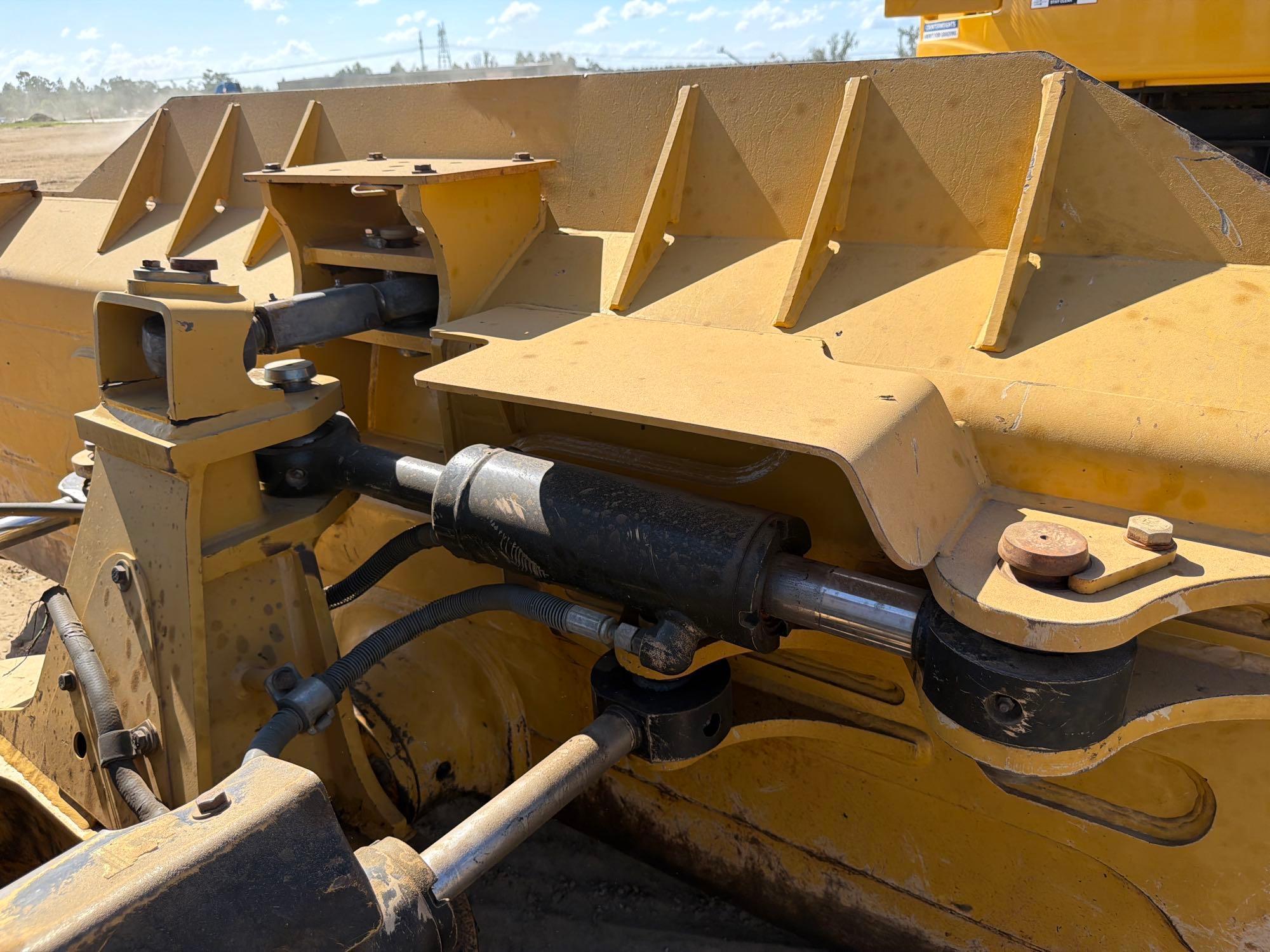 Caterpillar D6K2LGP