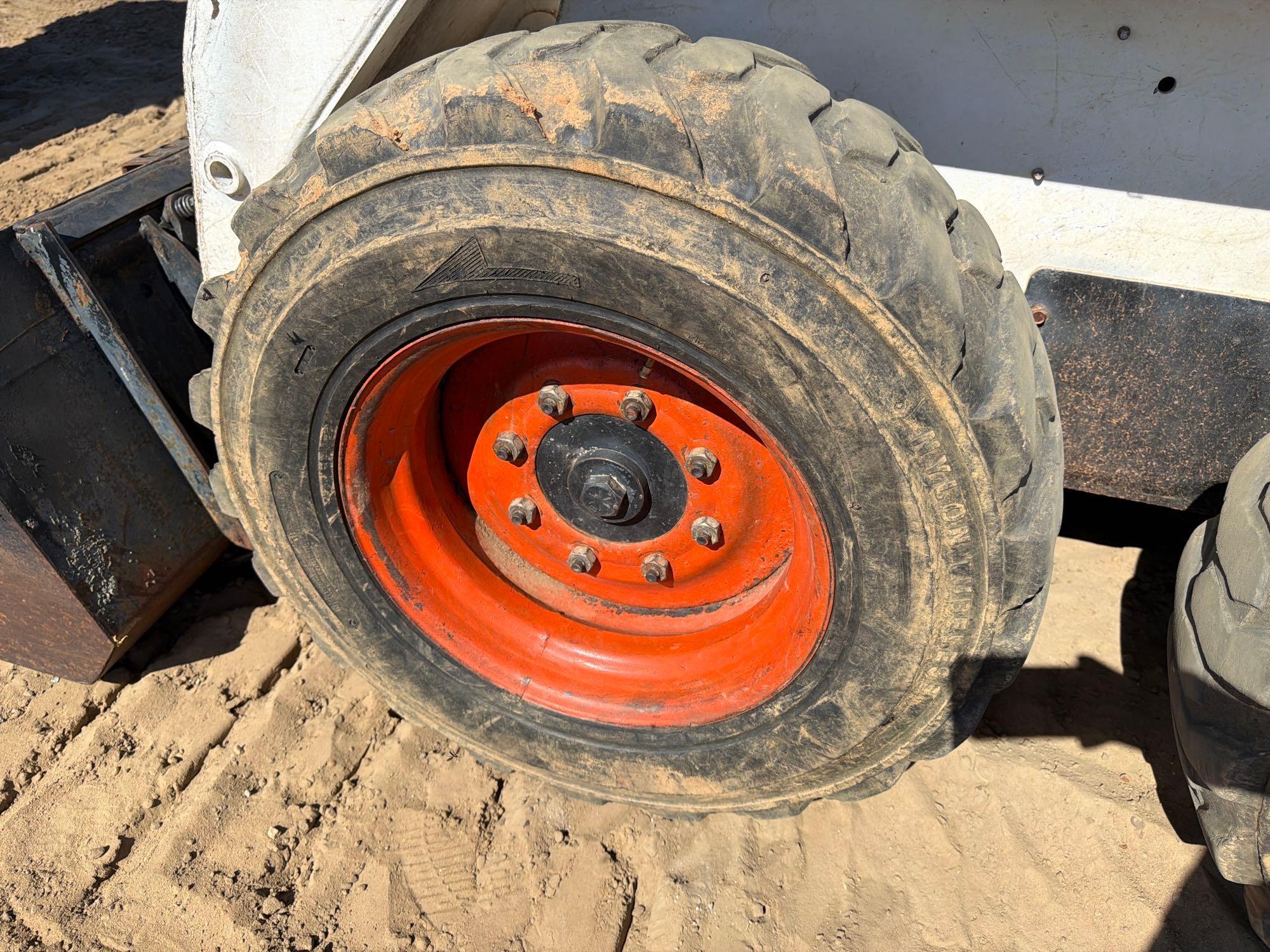 Bobcat 753