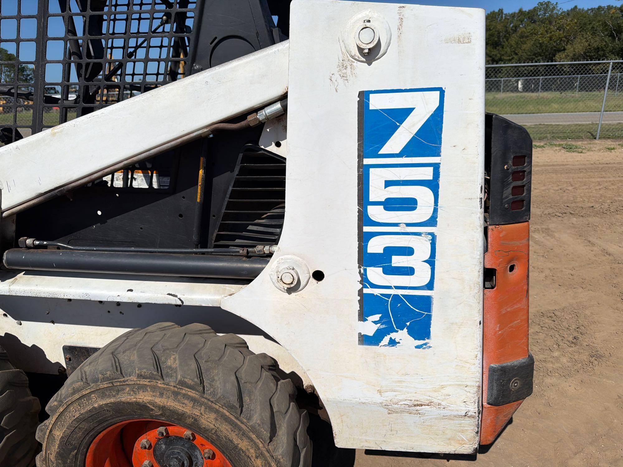 Bobcat 753