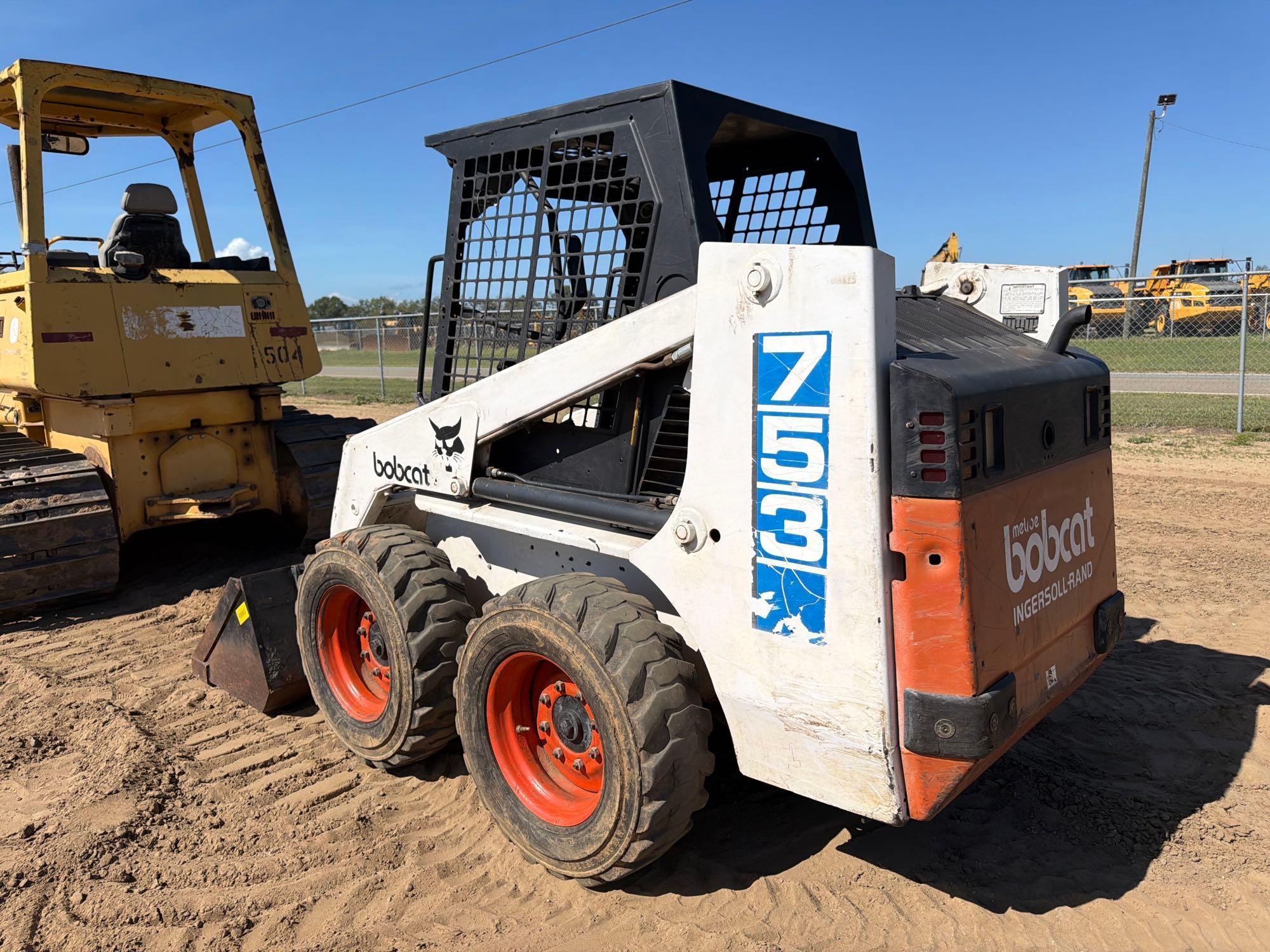 Bobcat 753