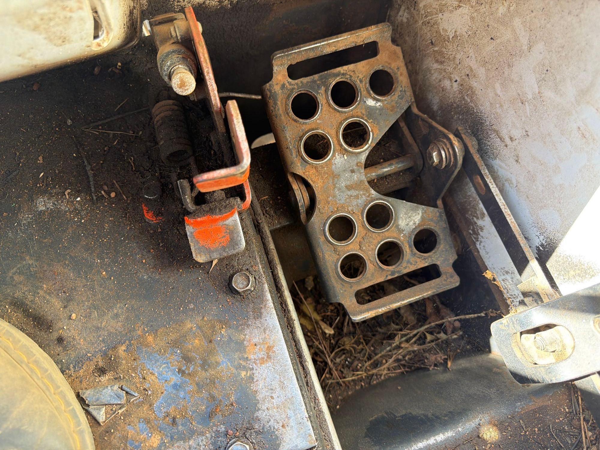 Bobcat 753