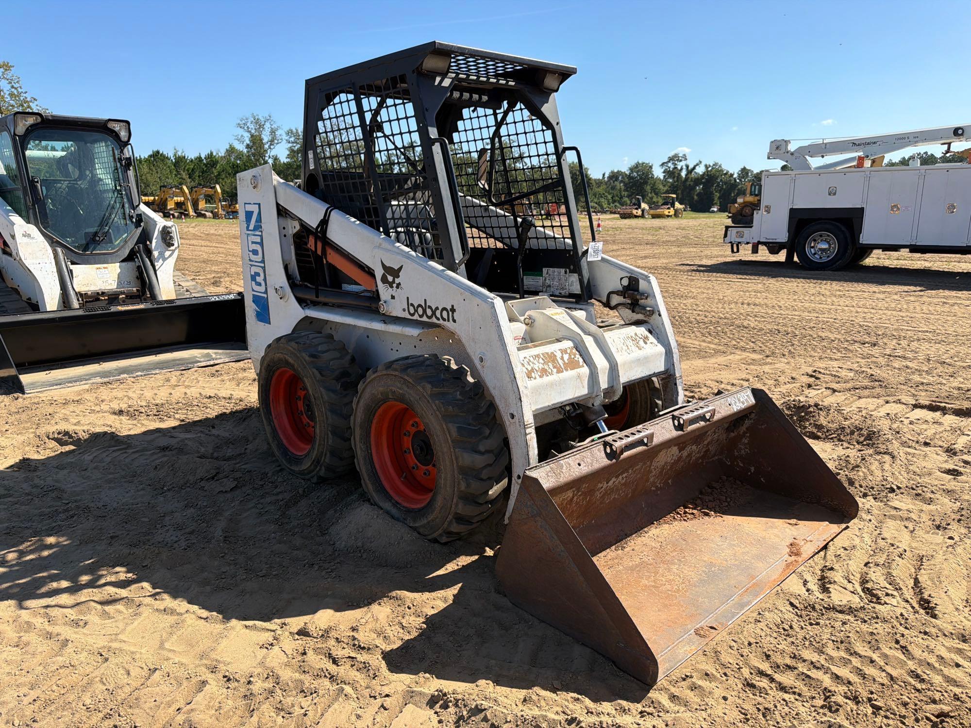 Bobcat 753