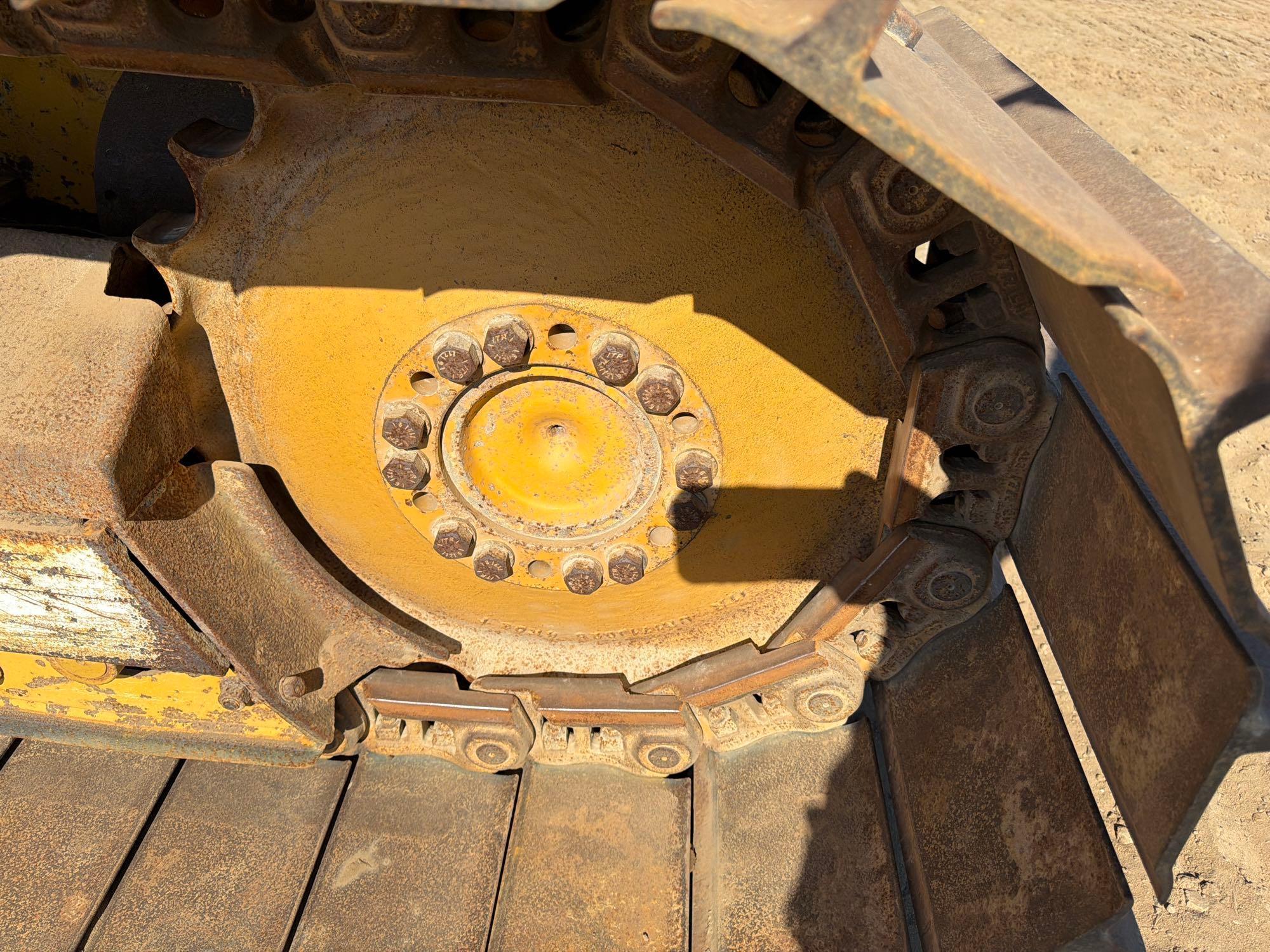 John Deere 650K LGP
