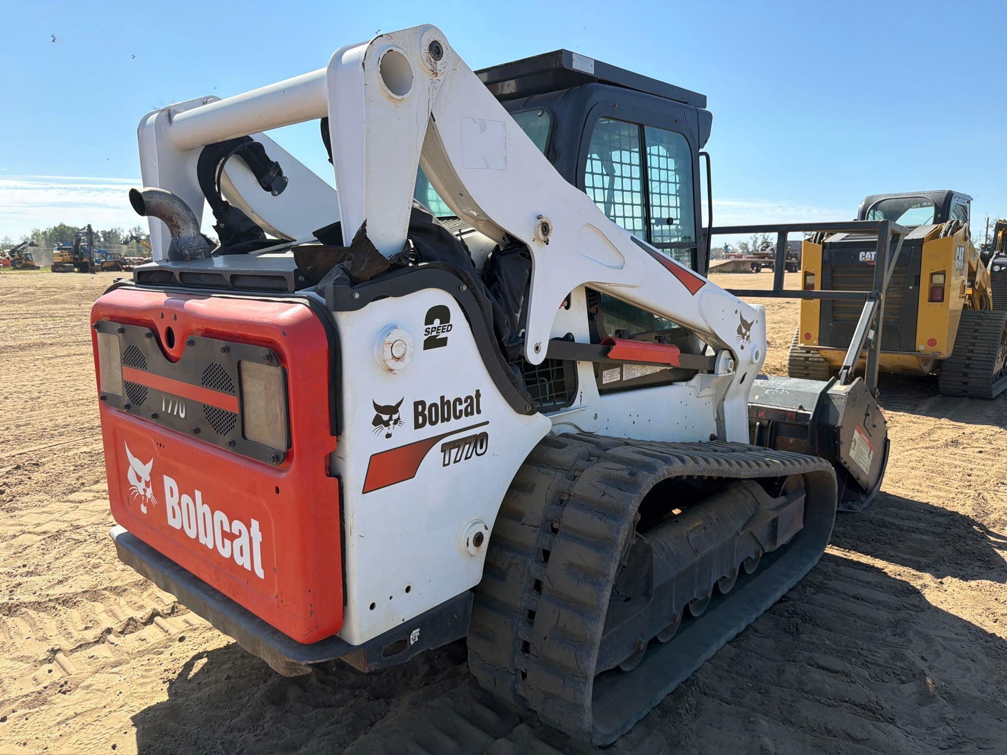 Bobcat T770