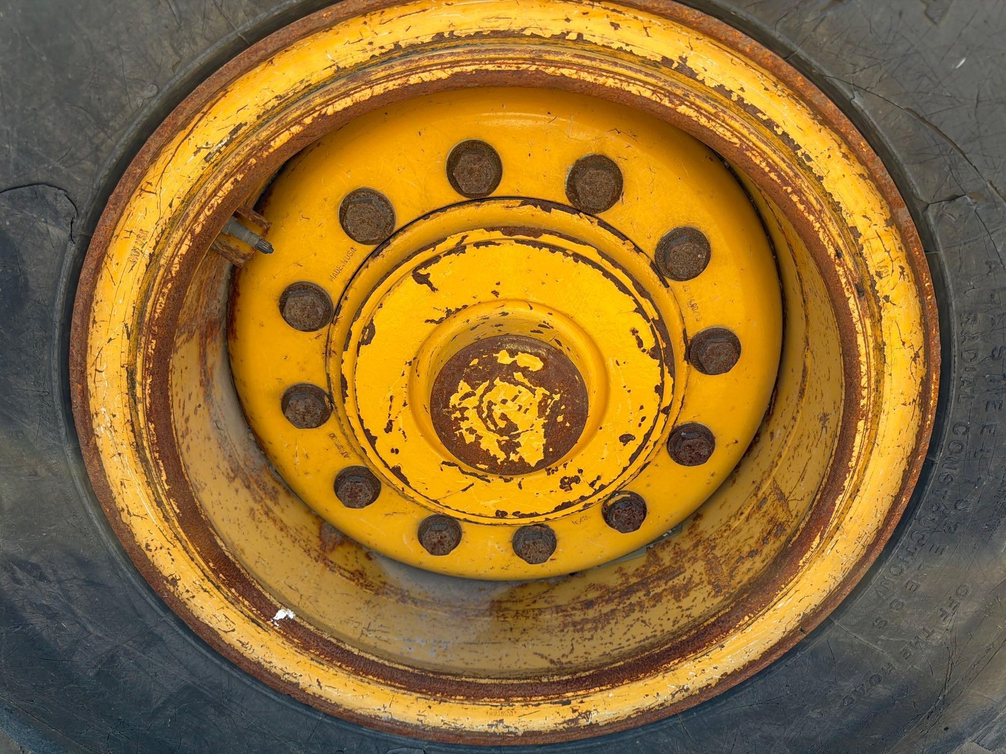 John Deere 444